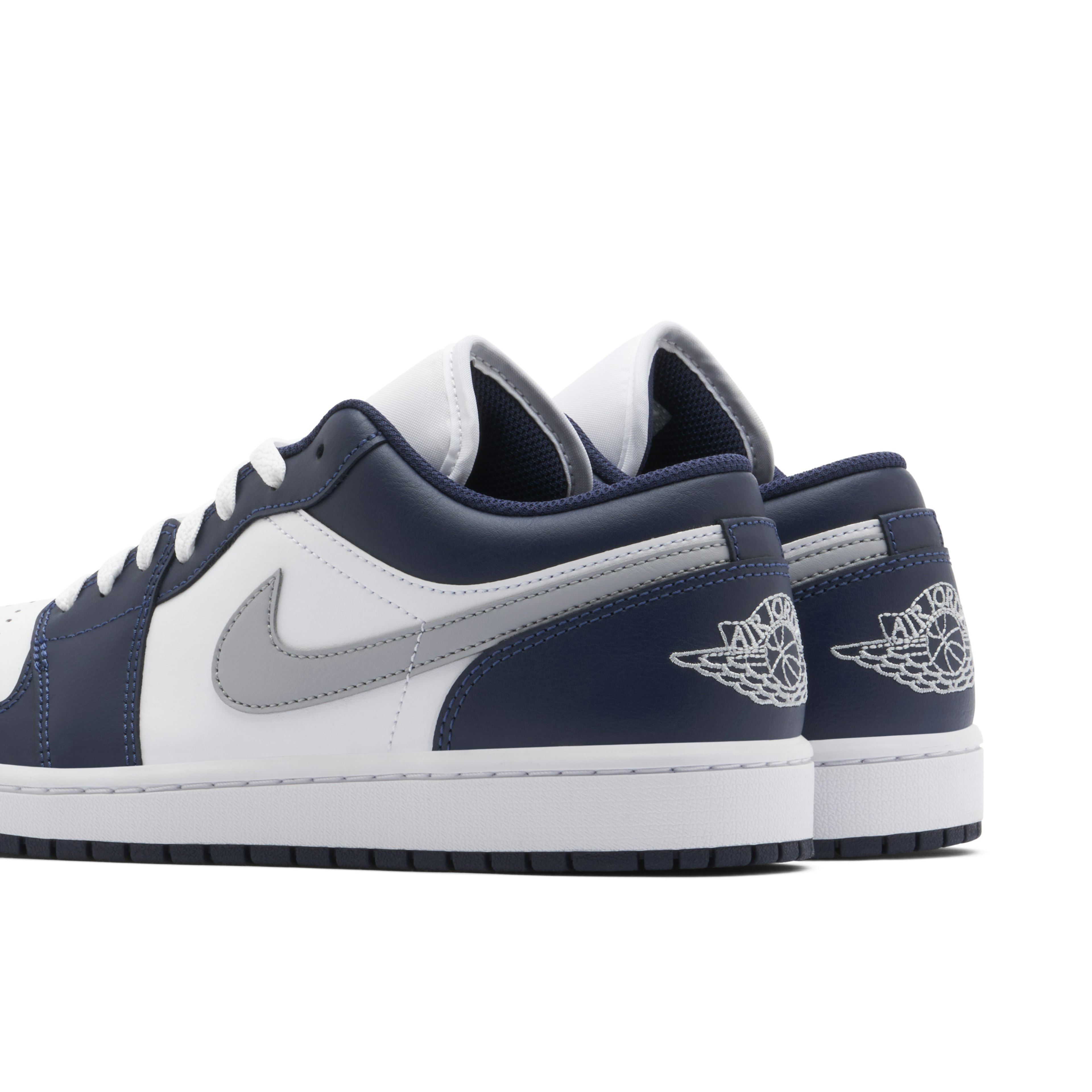 Air Jordan 1 Low Wolf Grey Midnight Navy