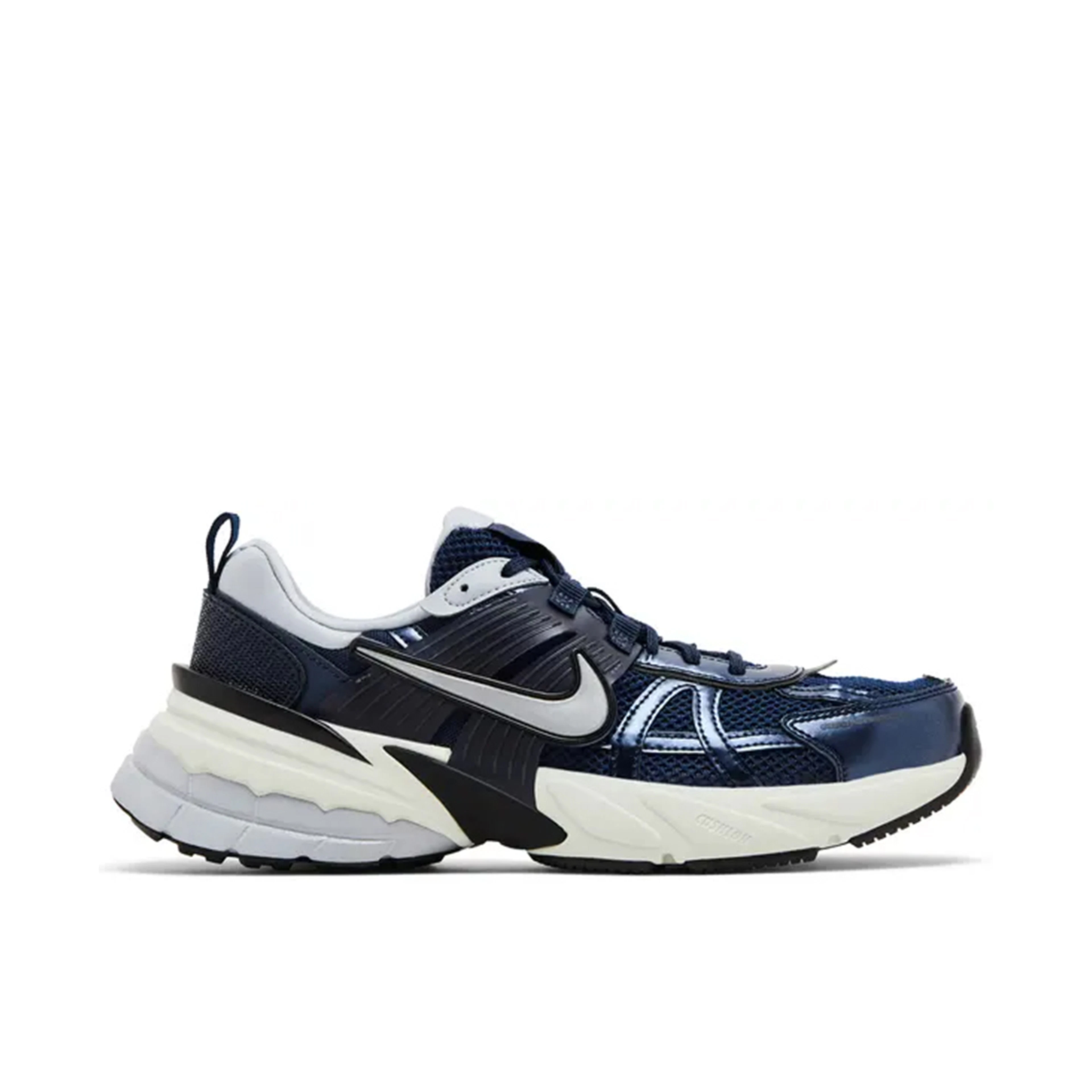 Nike V2K Run Thunder Wolf