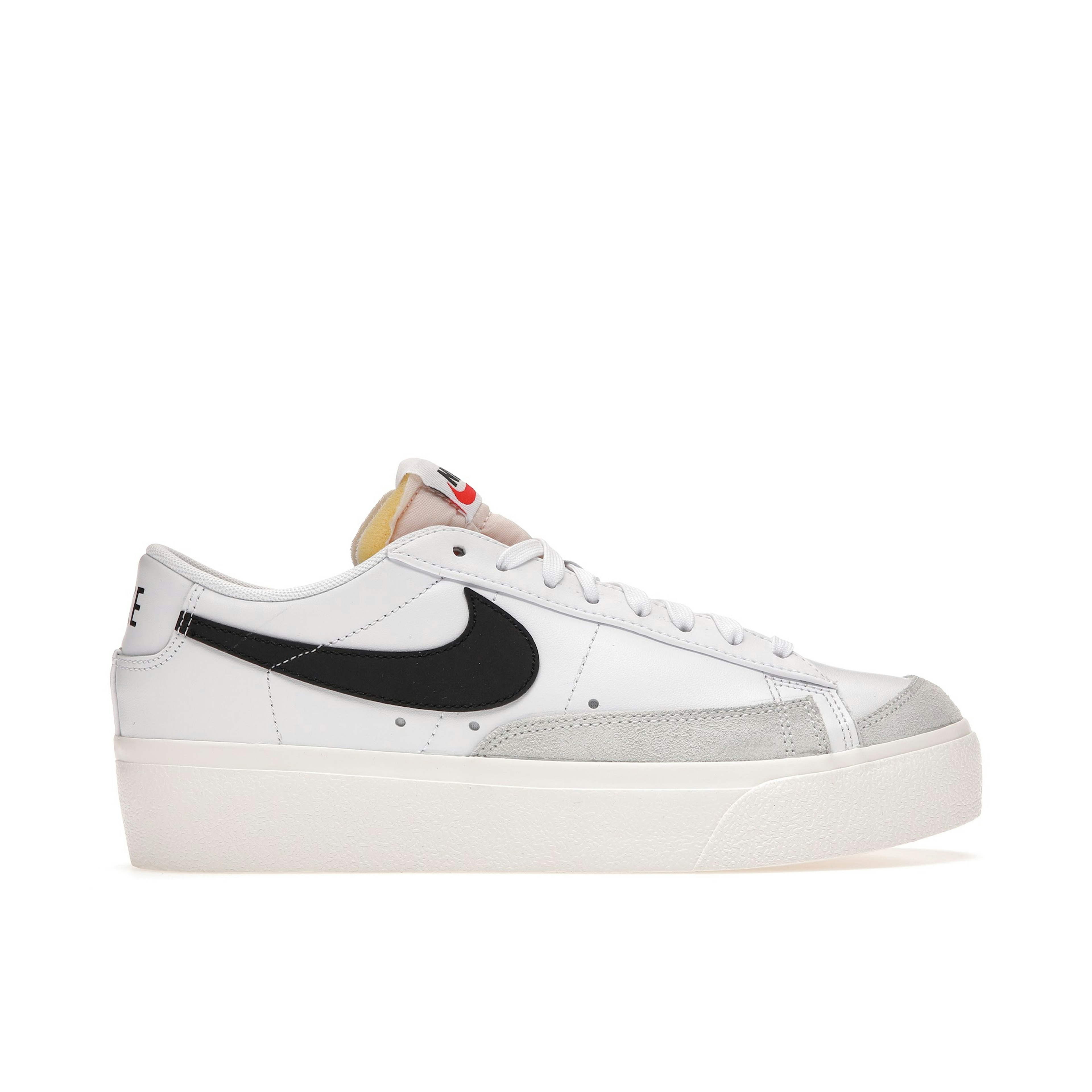 Nike Blazer Low Platform White Black für Damen