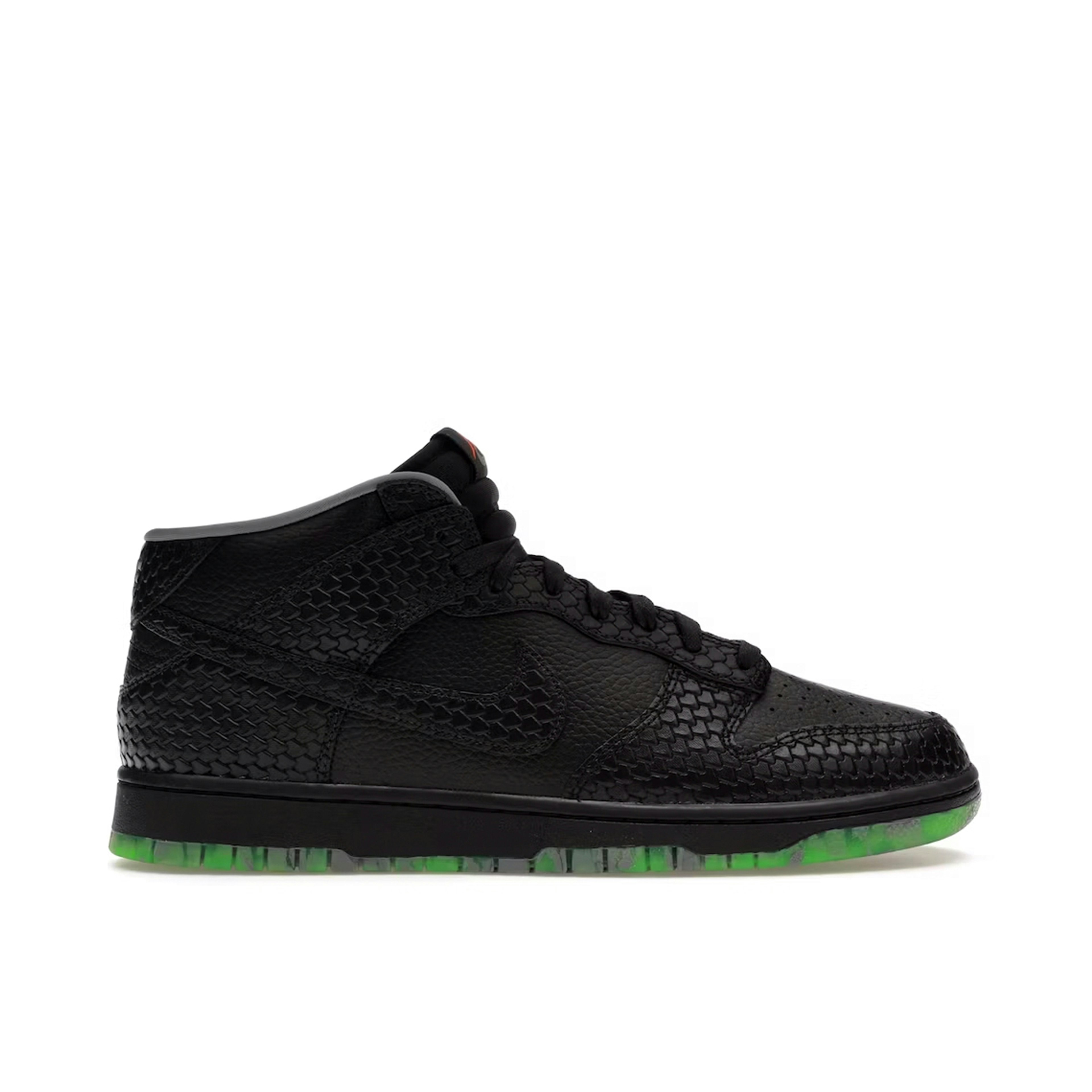 Nike Dunk Mid Premium Halloween Headless Horseman