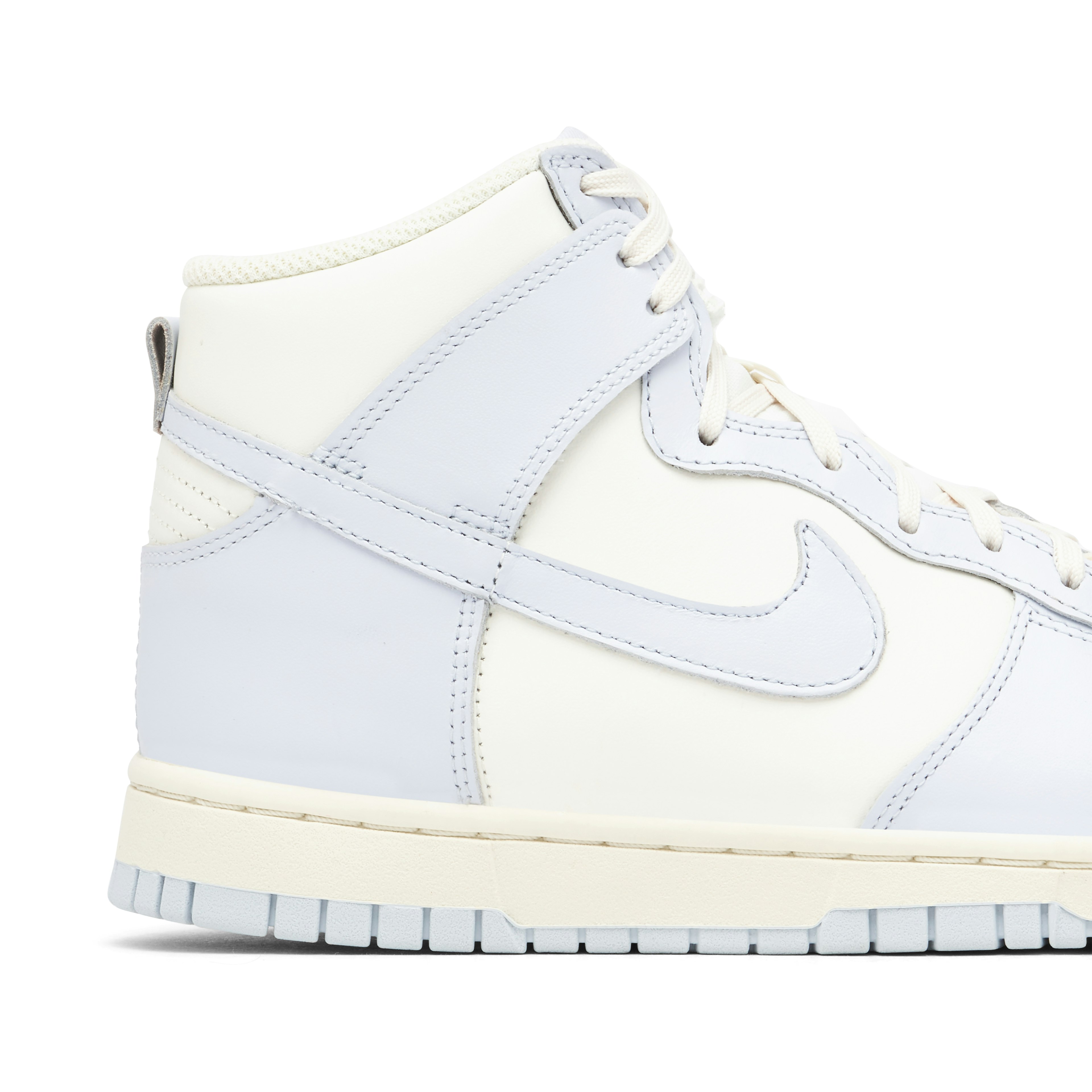 Nike Dunk High Sail Football Grey Femme