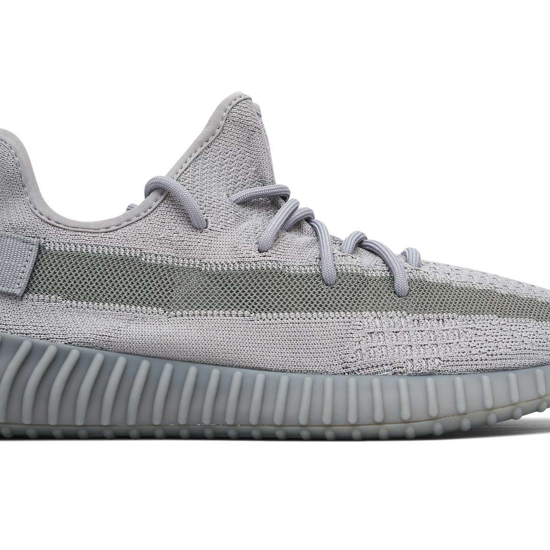yeezy 350 v2 grey gum