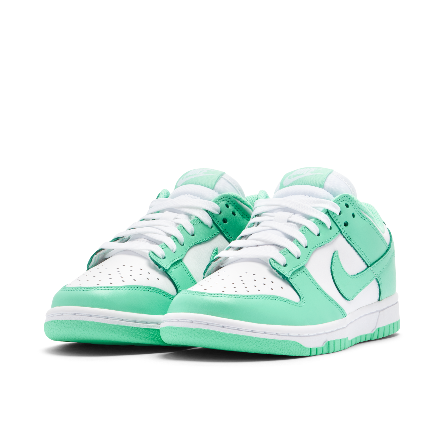 Nike Dunk Low Green Glow Femme
