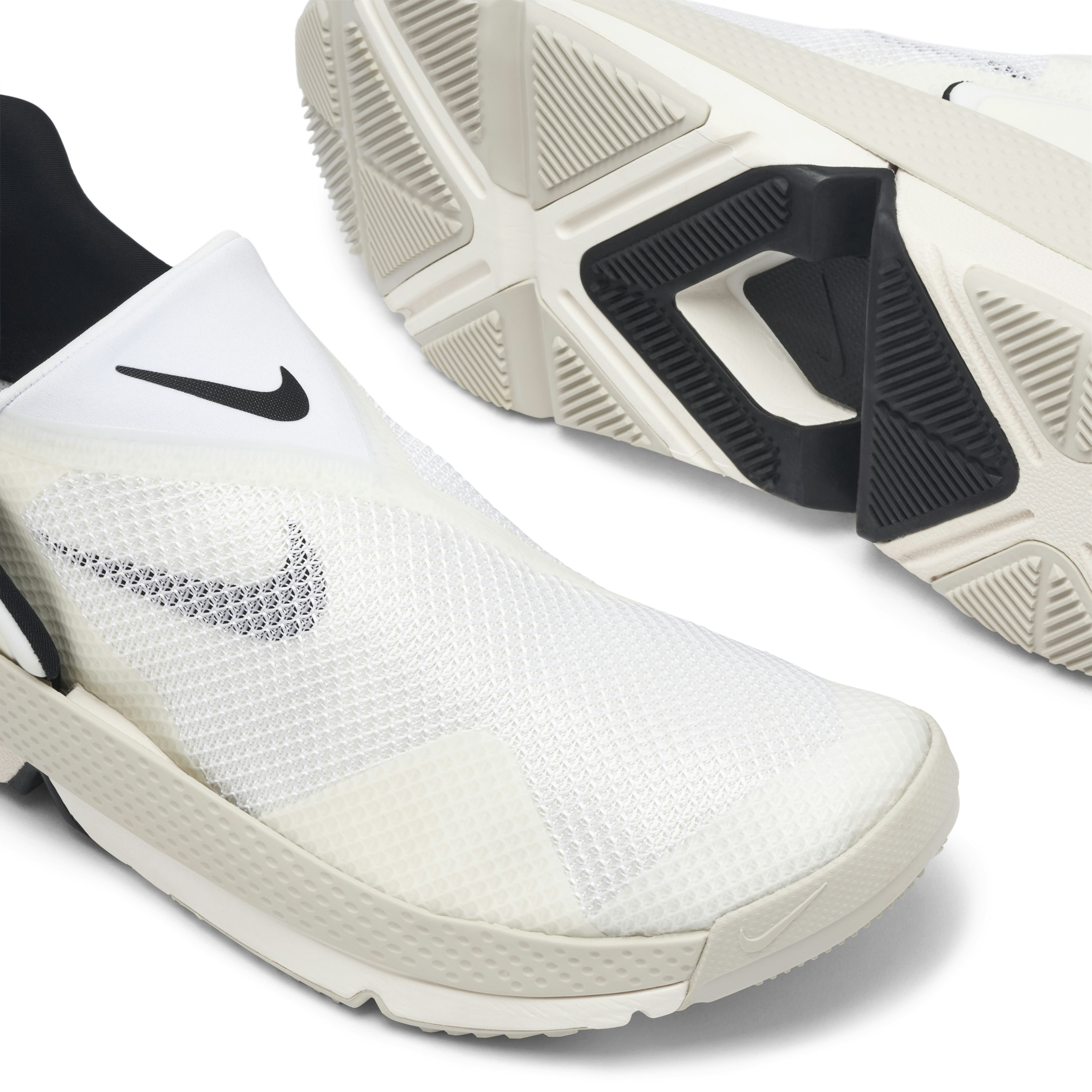 Nike Go FlyEase White Sail