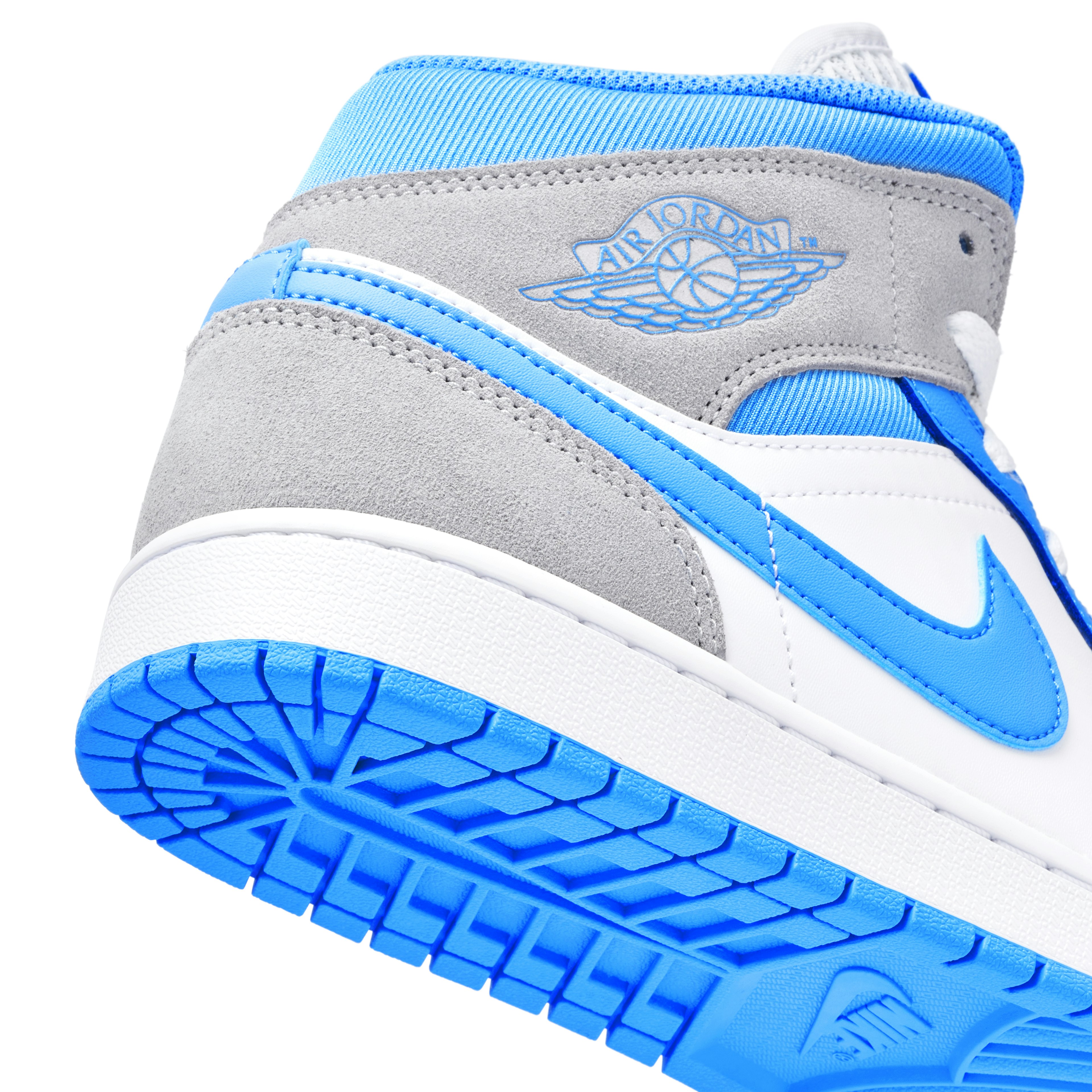 Air Jordan 1 Mid University Blue Grey