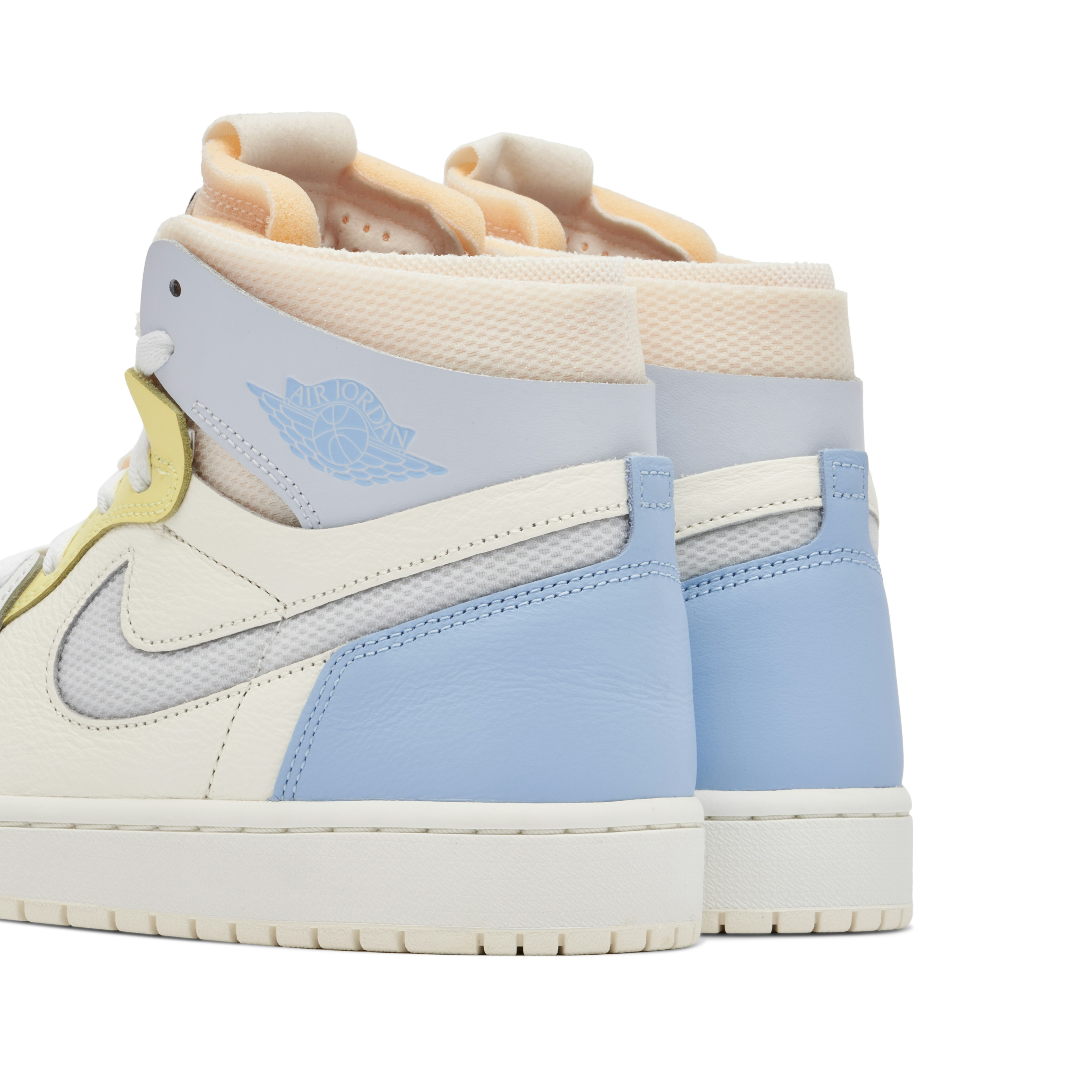 Air Jordan 1 High Zoom CMFT To My First Coach
