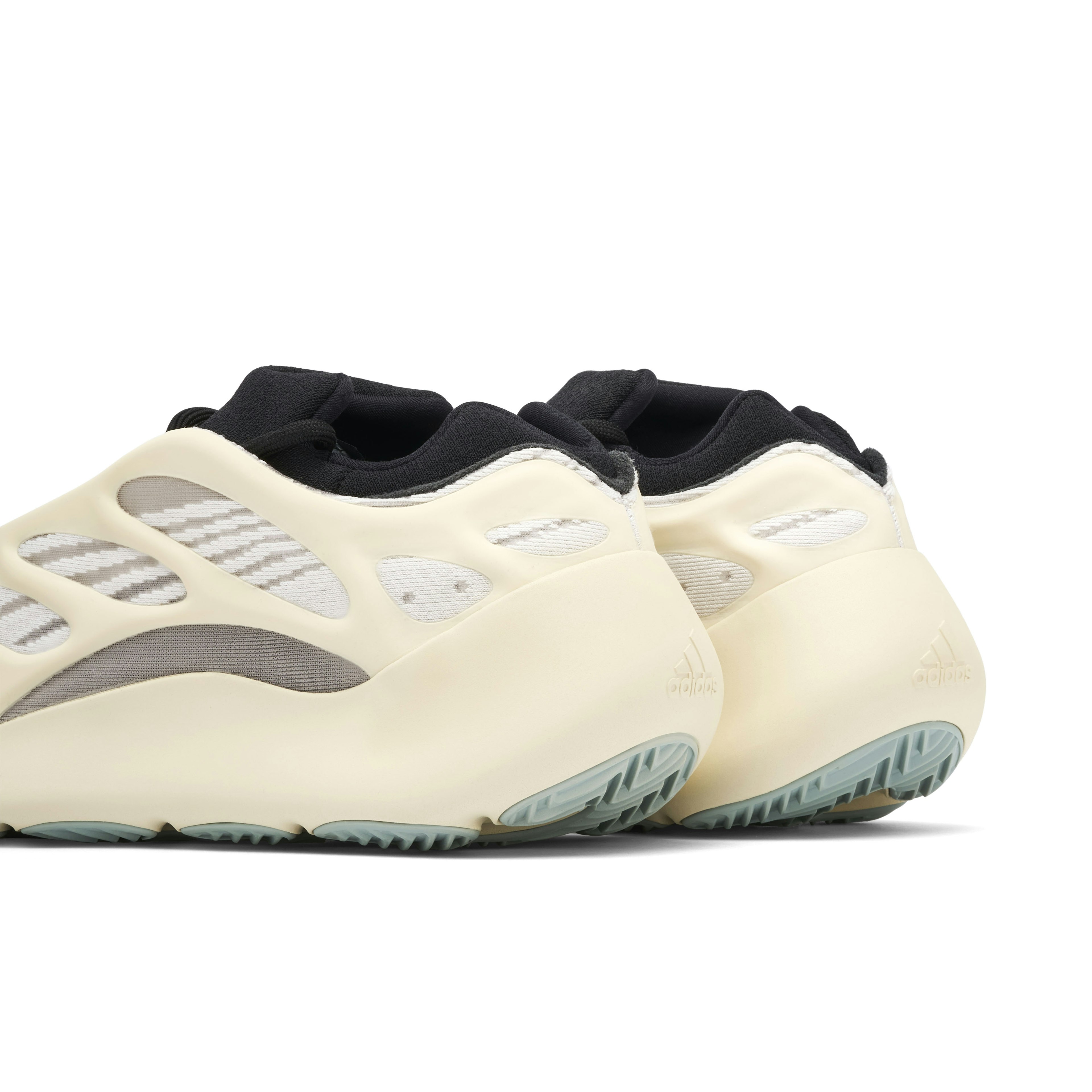 Yeezy 700 v3 Azael