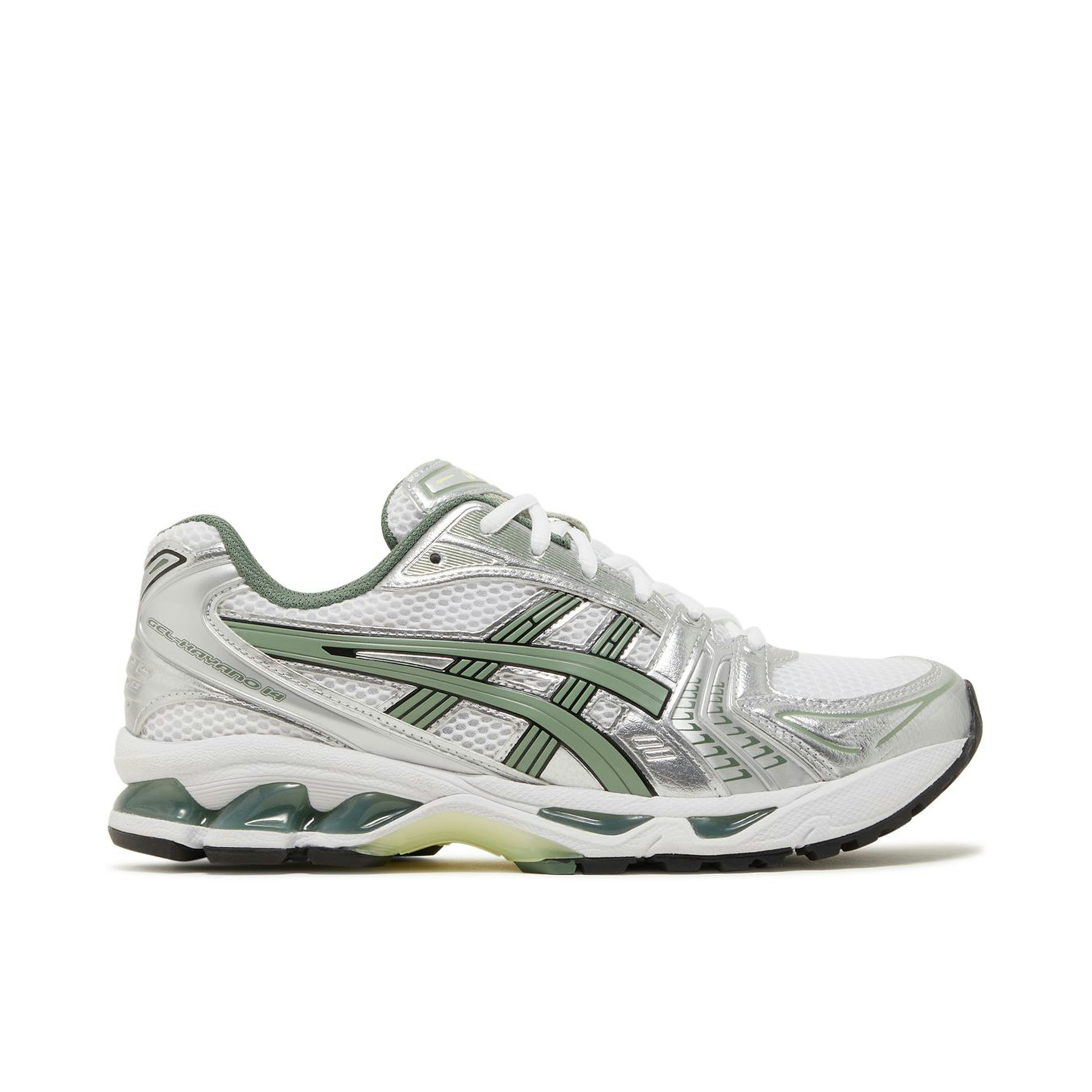 First Look at the BAPE x Asics Gel-1090 Camo