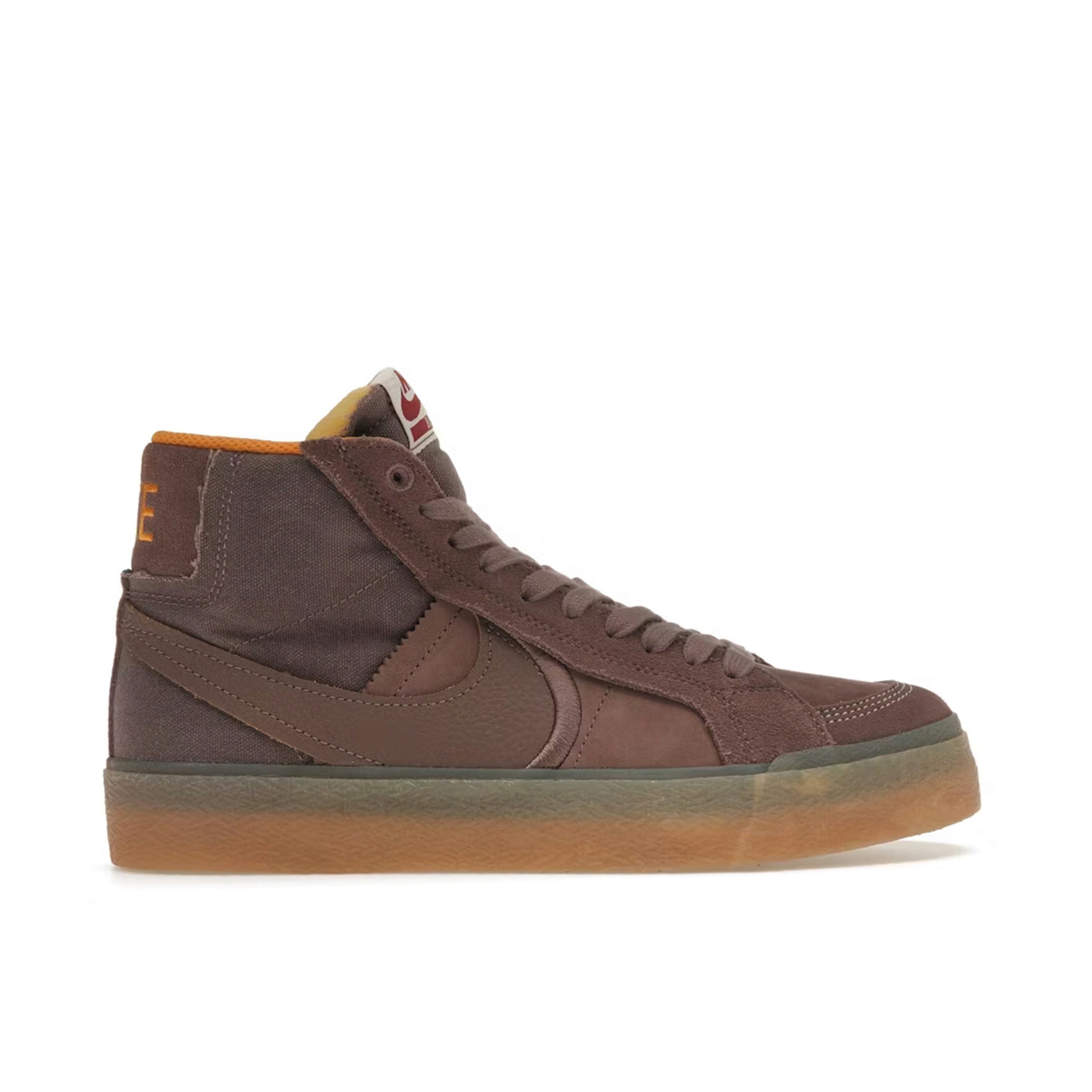 Nike SB Zoom Blazer Mid PRM Plus Plum Eclipse Gum