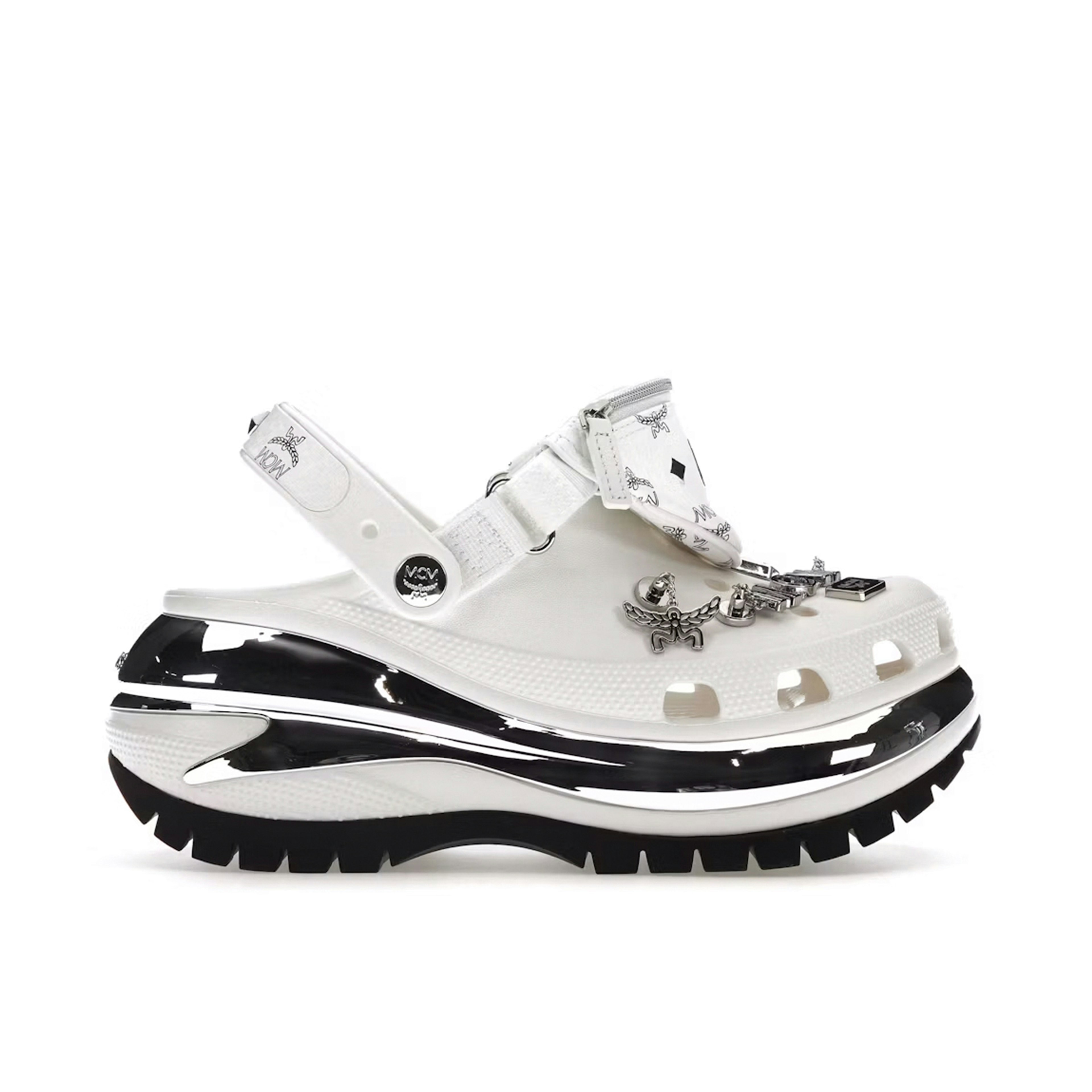 Crocs Classic Mega Crush Clog MCM Belt Bag White