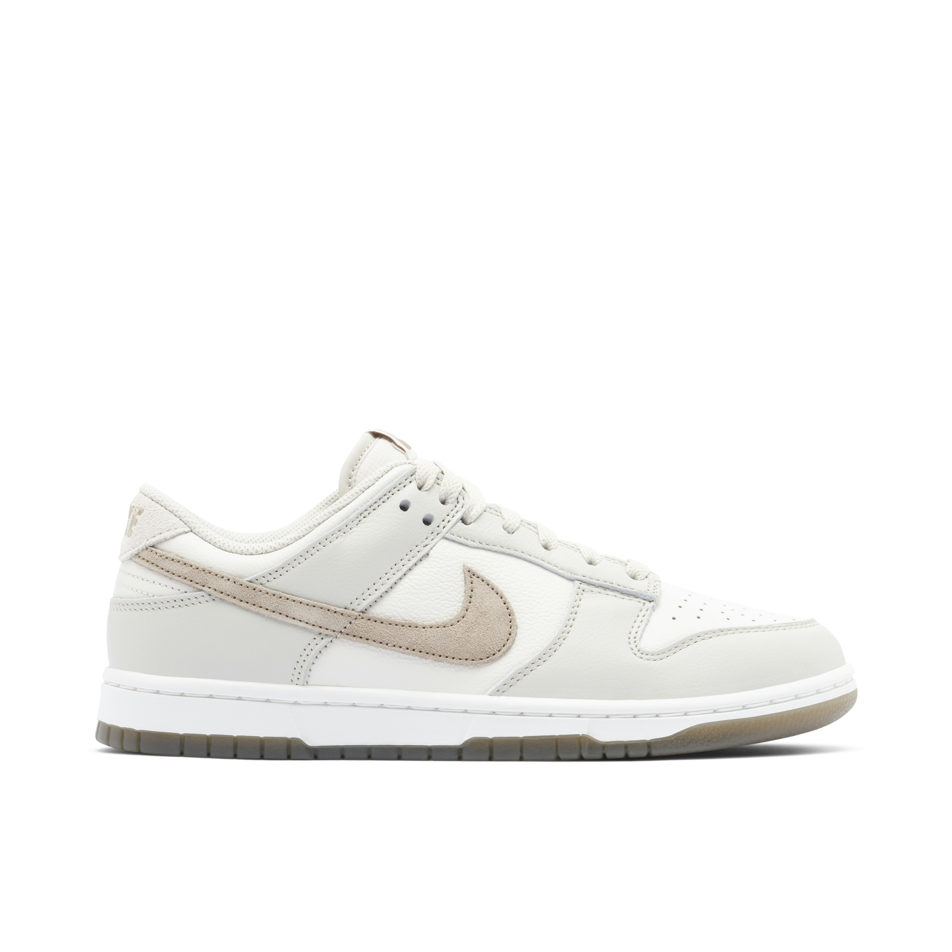 Nike Dunk Low SE Phantom Khaki