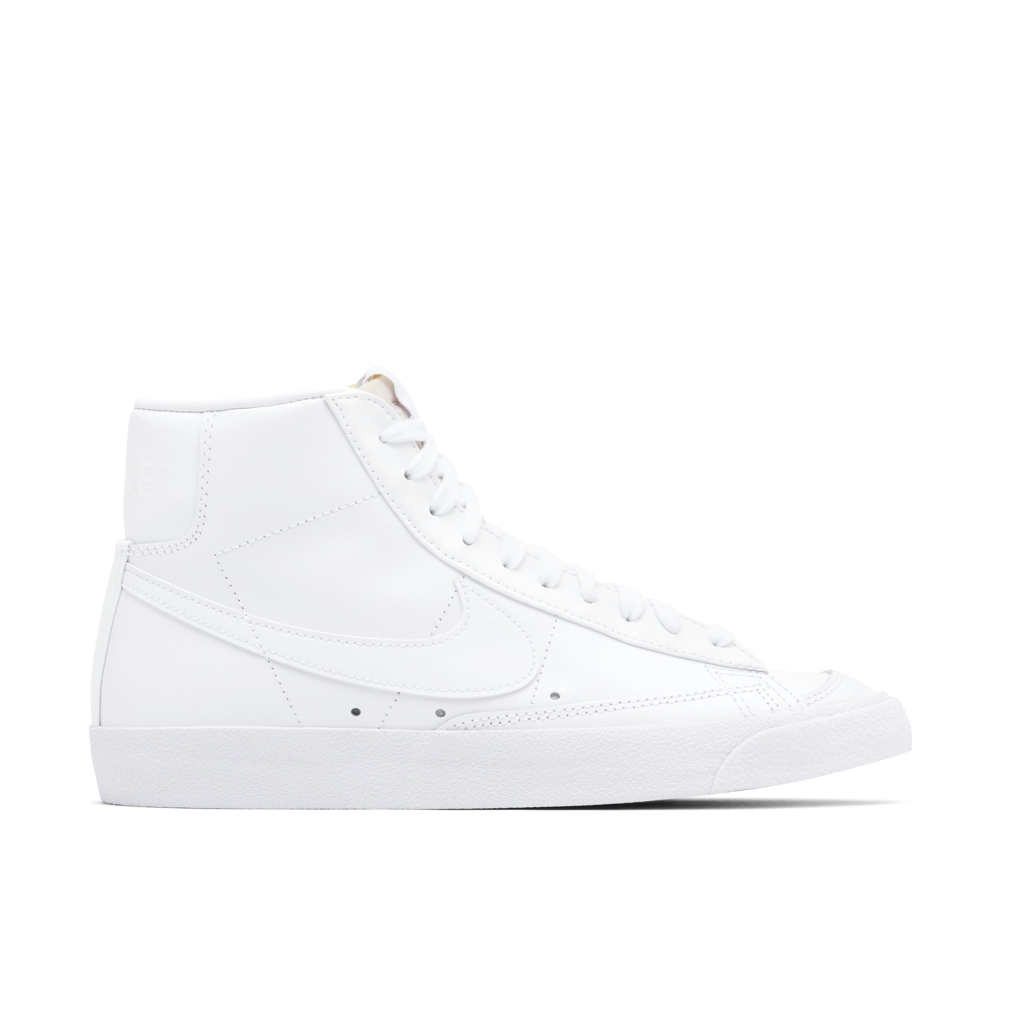 Nike Blazer 77 Vintage Mid White Womens