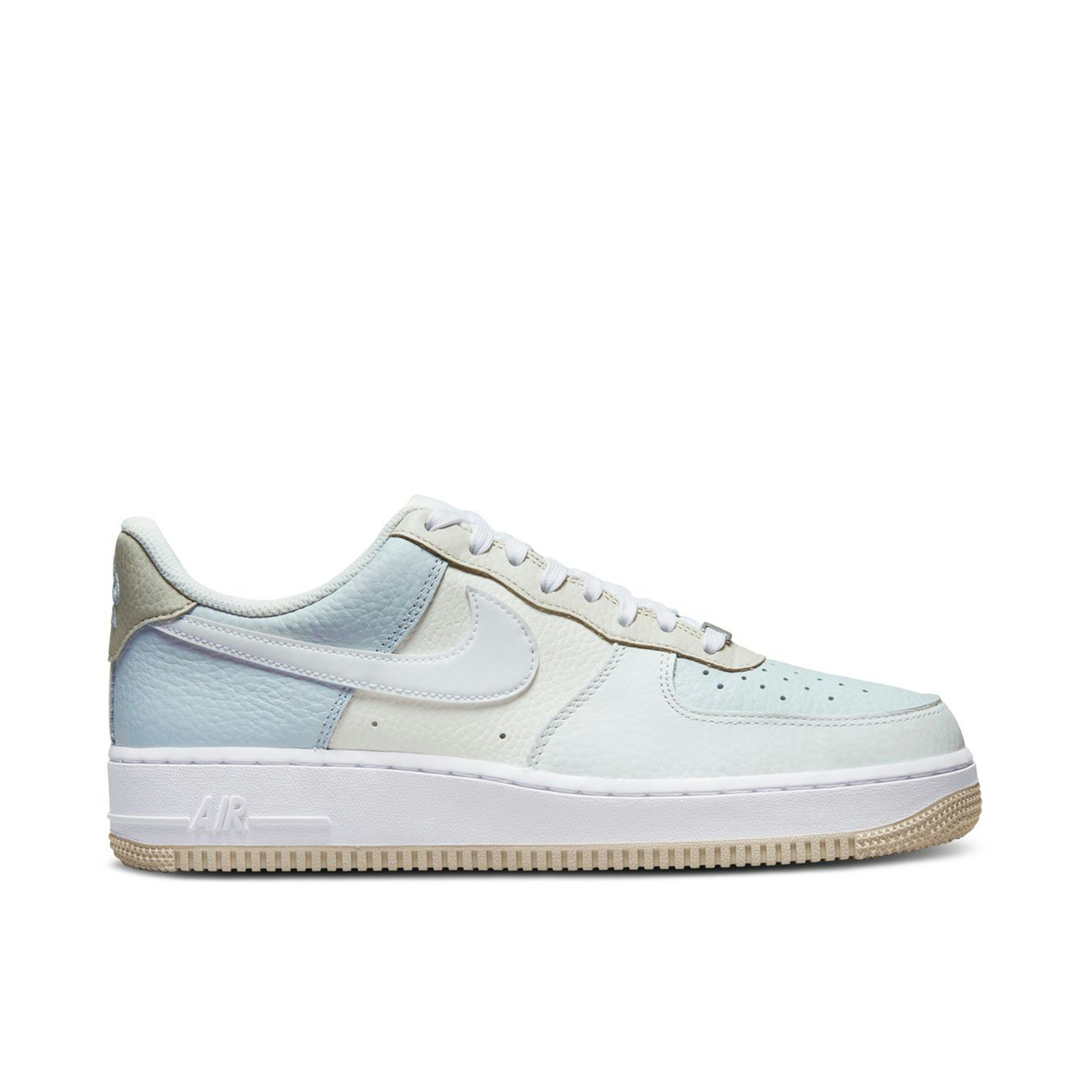 Nike Air Force 1 Pastel Blue