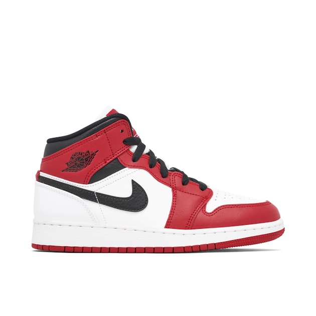 jordan mid gs chicago