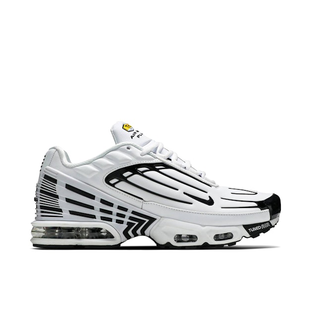 nike air max plus 3 black and white