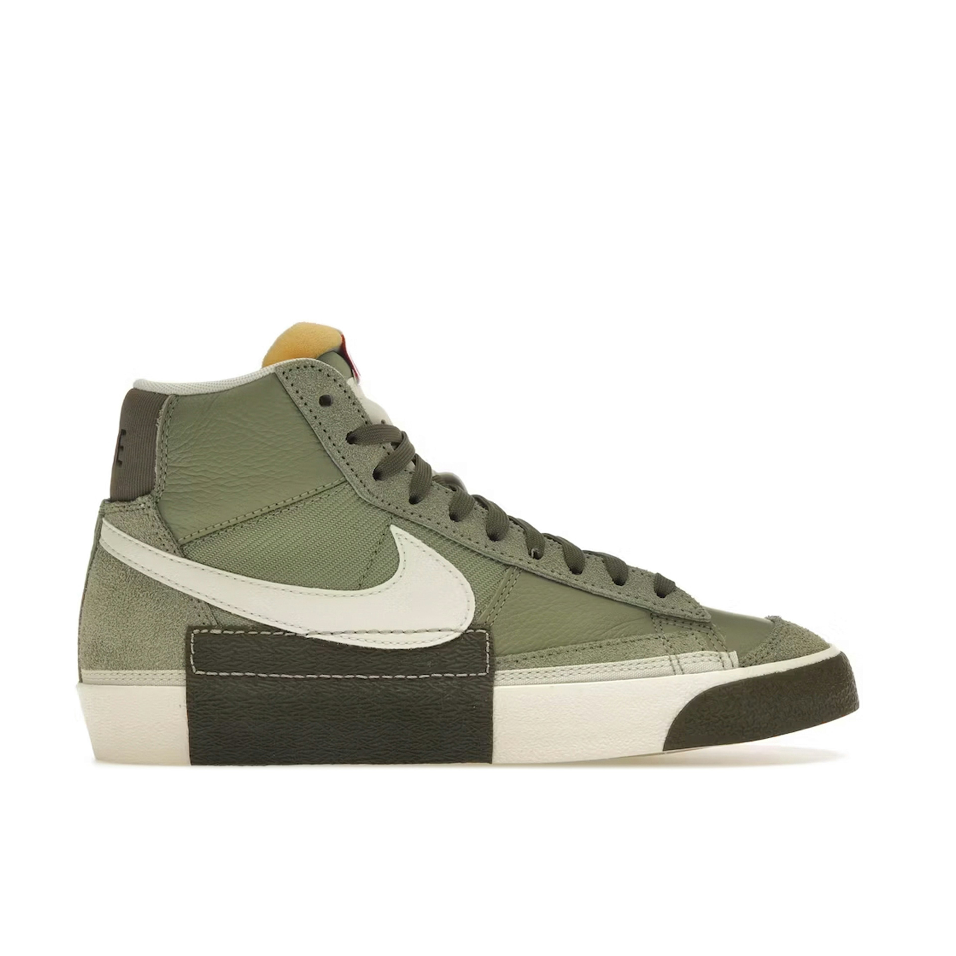 Nike Blazer Mid 77 Pro Club Remastered Olive