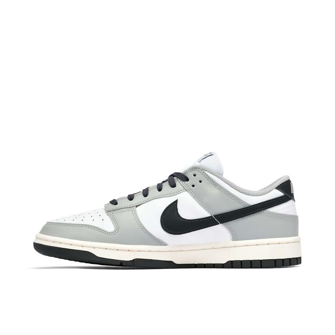 womens grey nike dunks