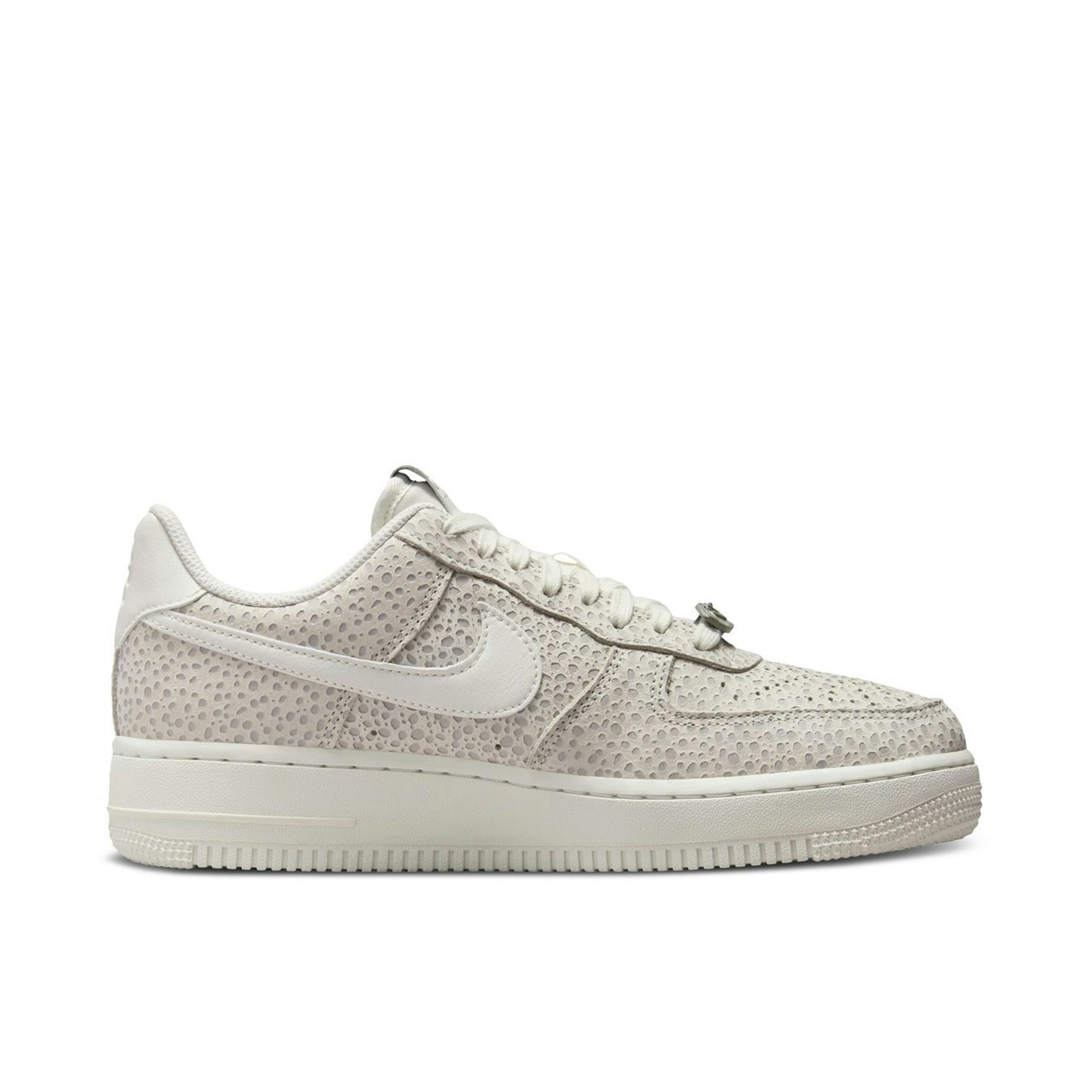 Nike Womens WMNS AF1 Pixel SE Leopard Print Low '07 PRM Safari Photon Dust Womens