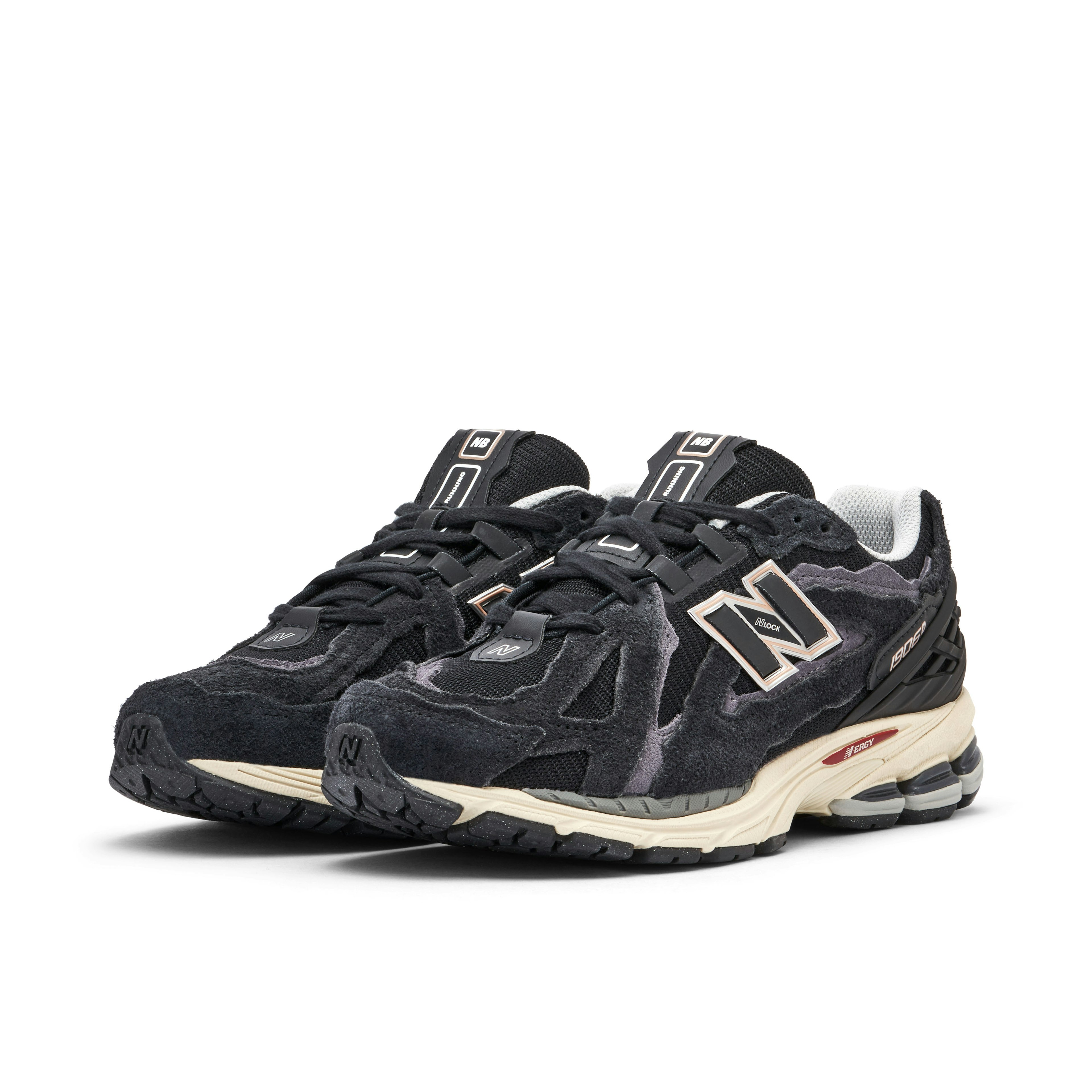 New Balance 1906D Protection Pack Black