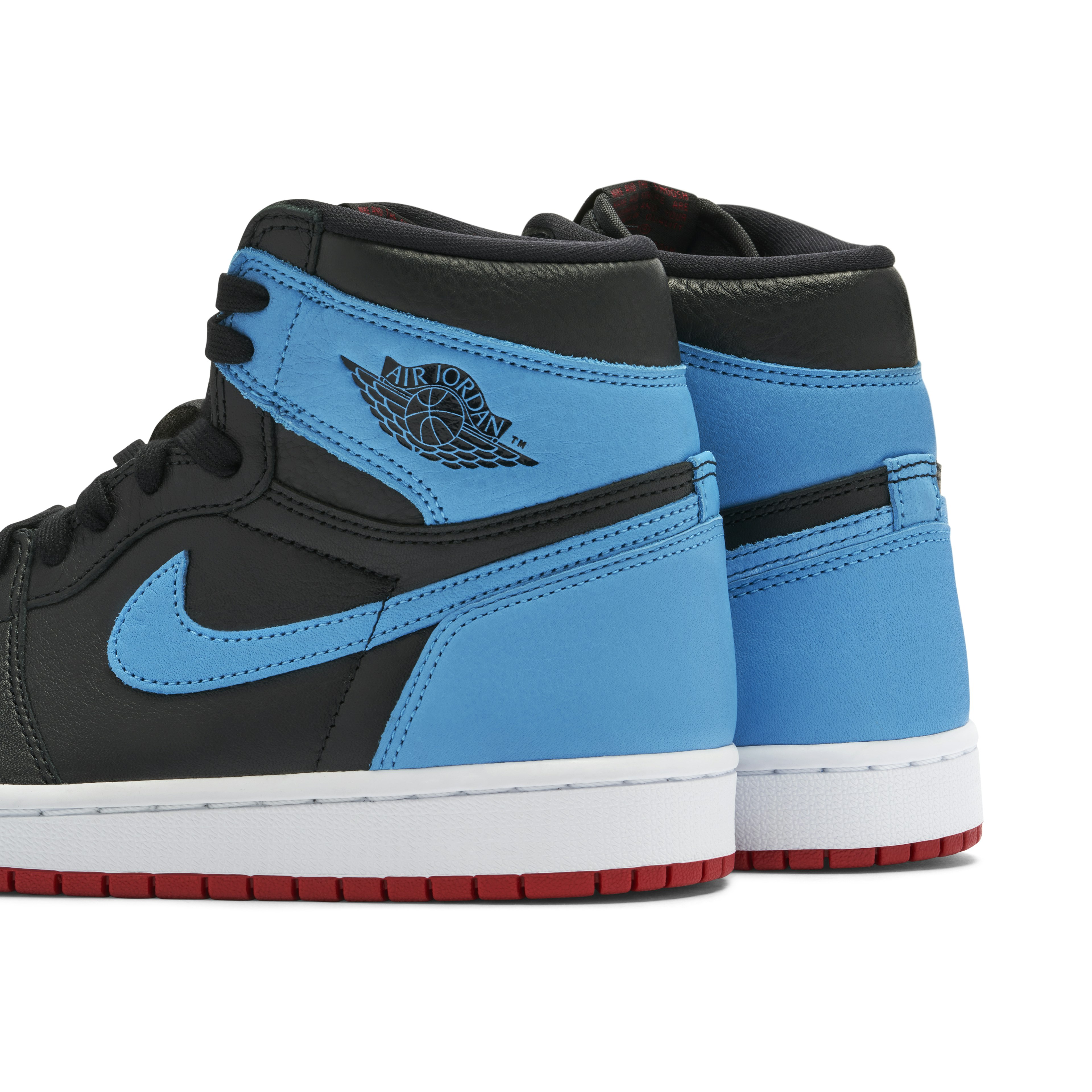 Air Jordan 1 High OG UNC to Chicago Womens
