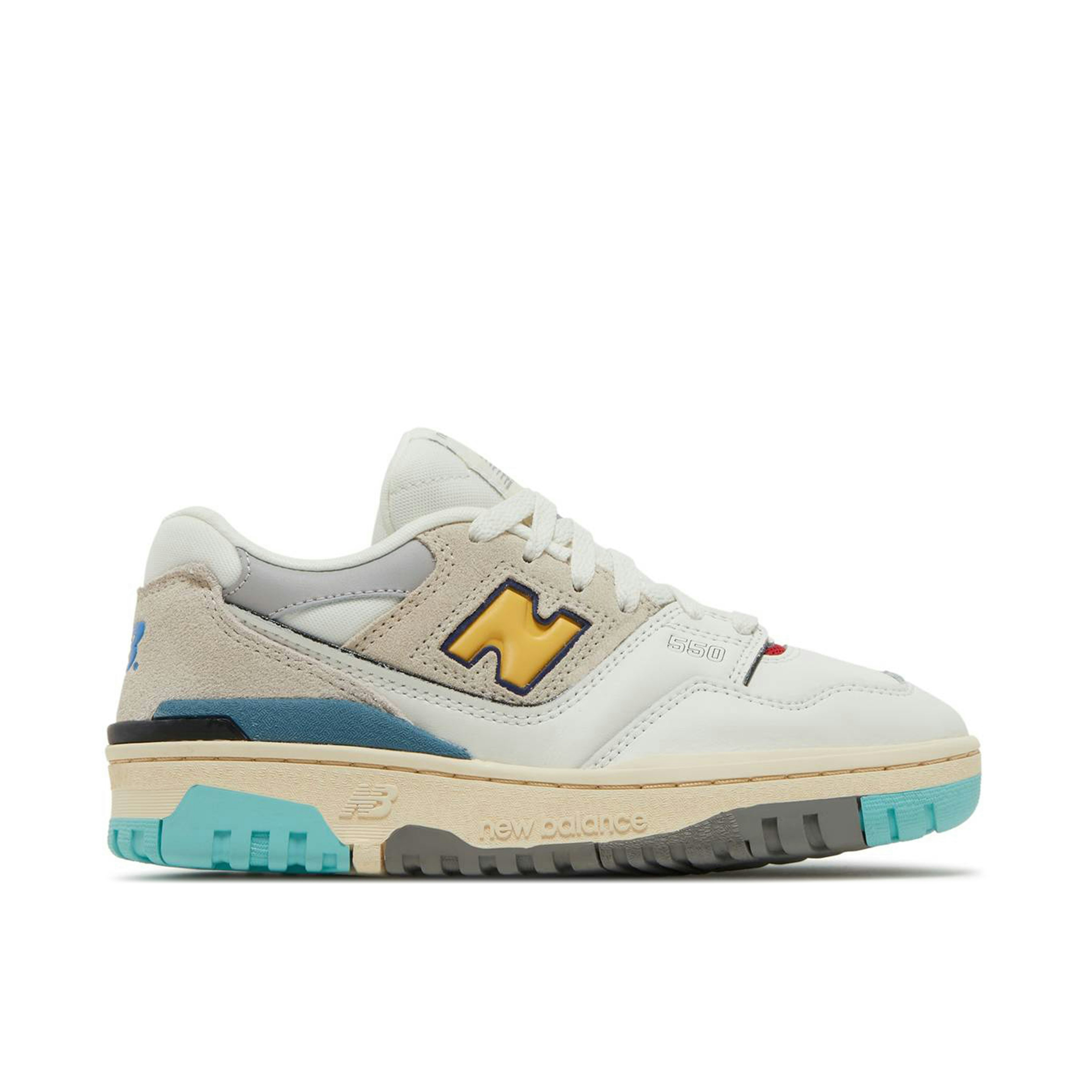 New Balance M577 Flying the Flag White Surf GS