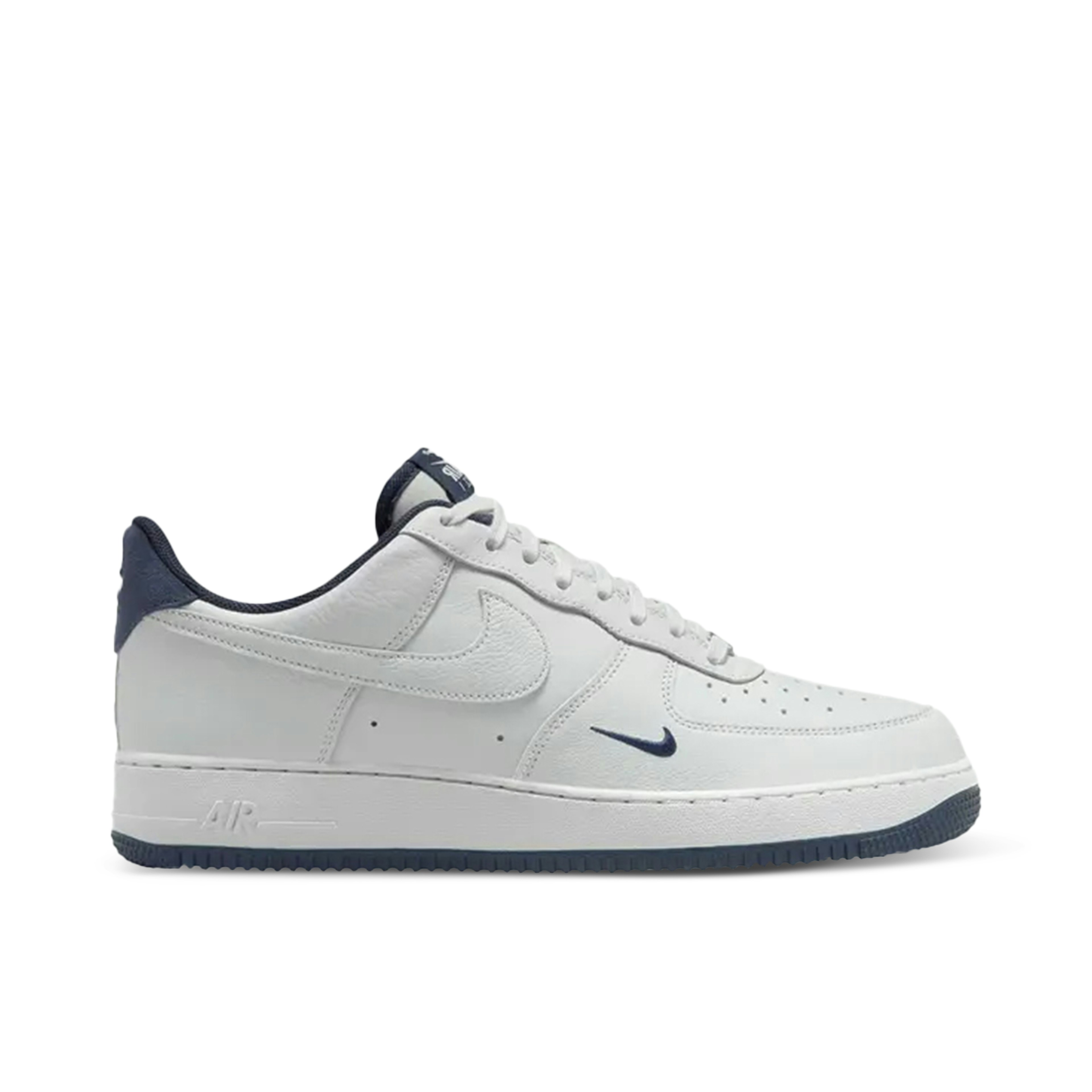 Nike Air Force 1 Low '07 LV8 Photon Dust Obsidian