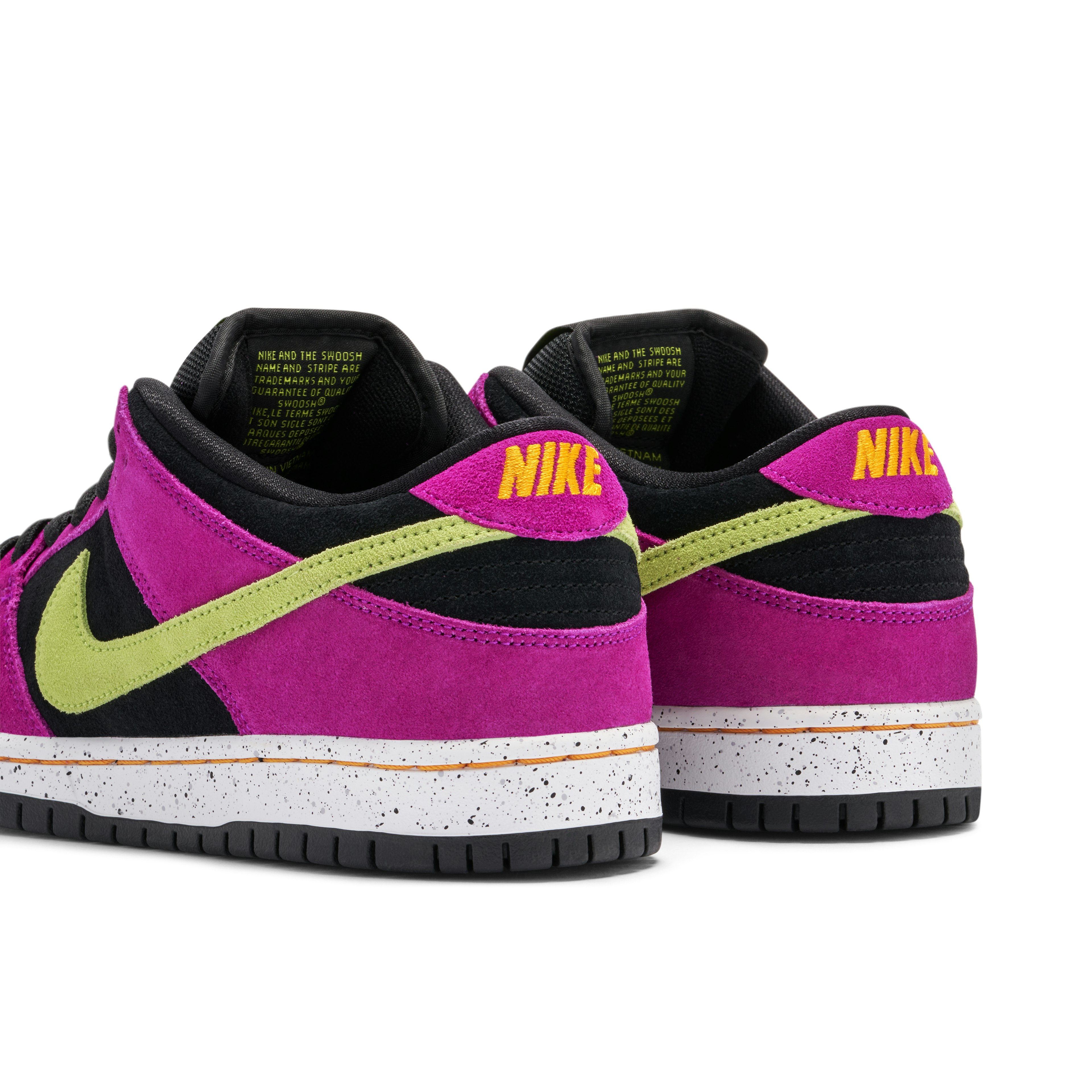 Nike SB Dunk Low Red Plum