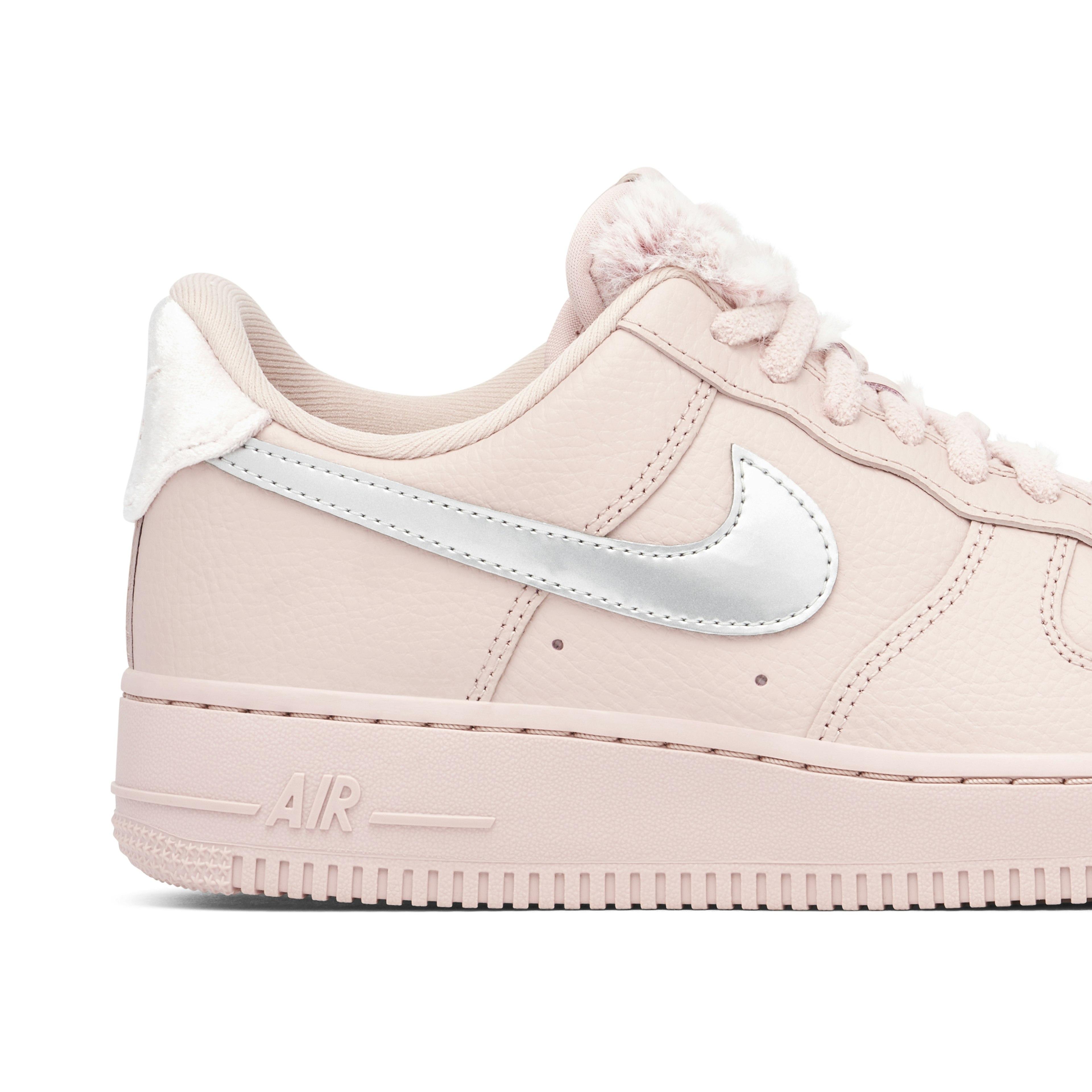Nike Air Force 1 Pink Sherpa Femme