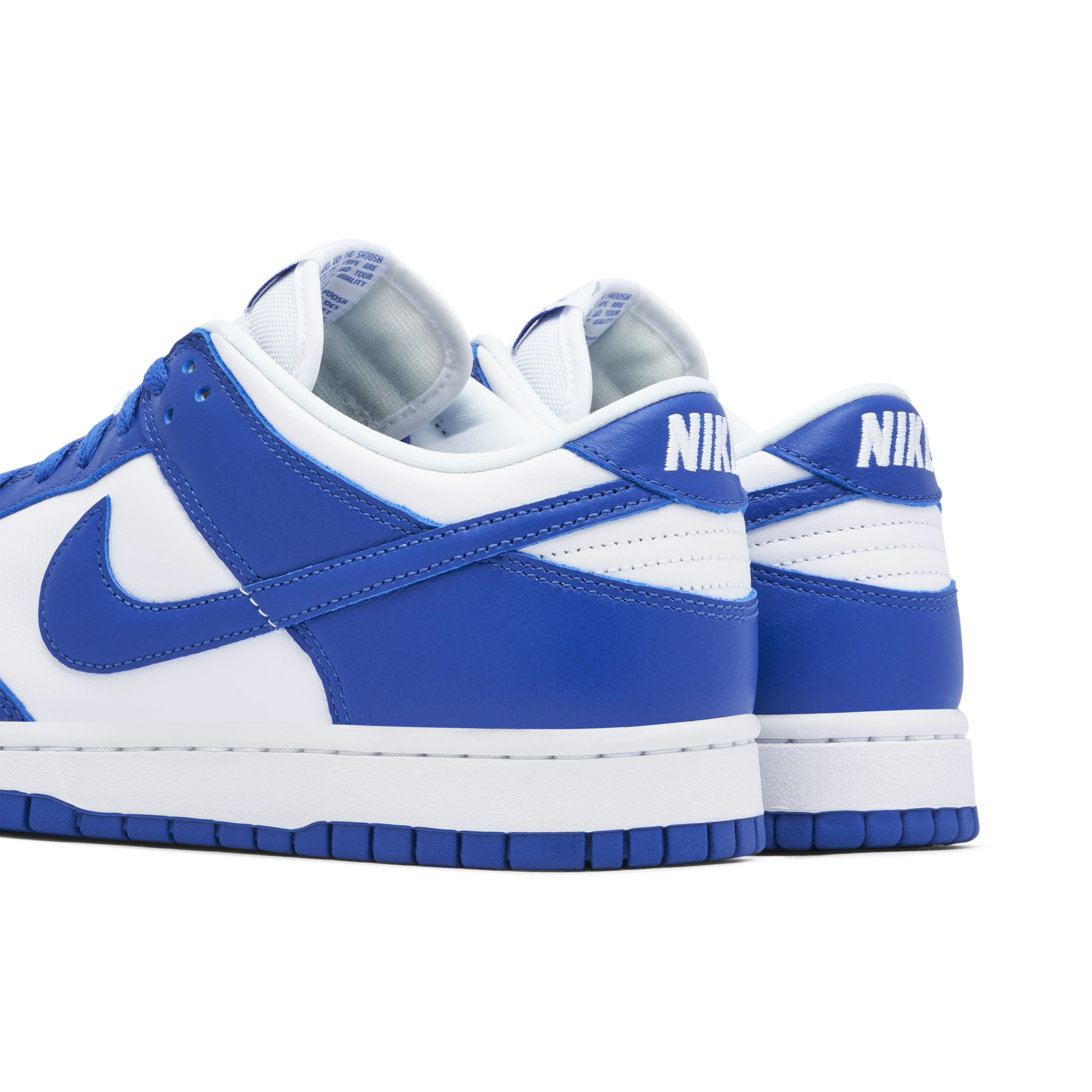 Nike Dunk Low ‘Kentucky’