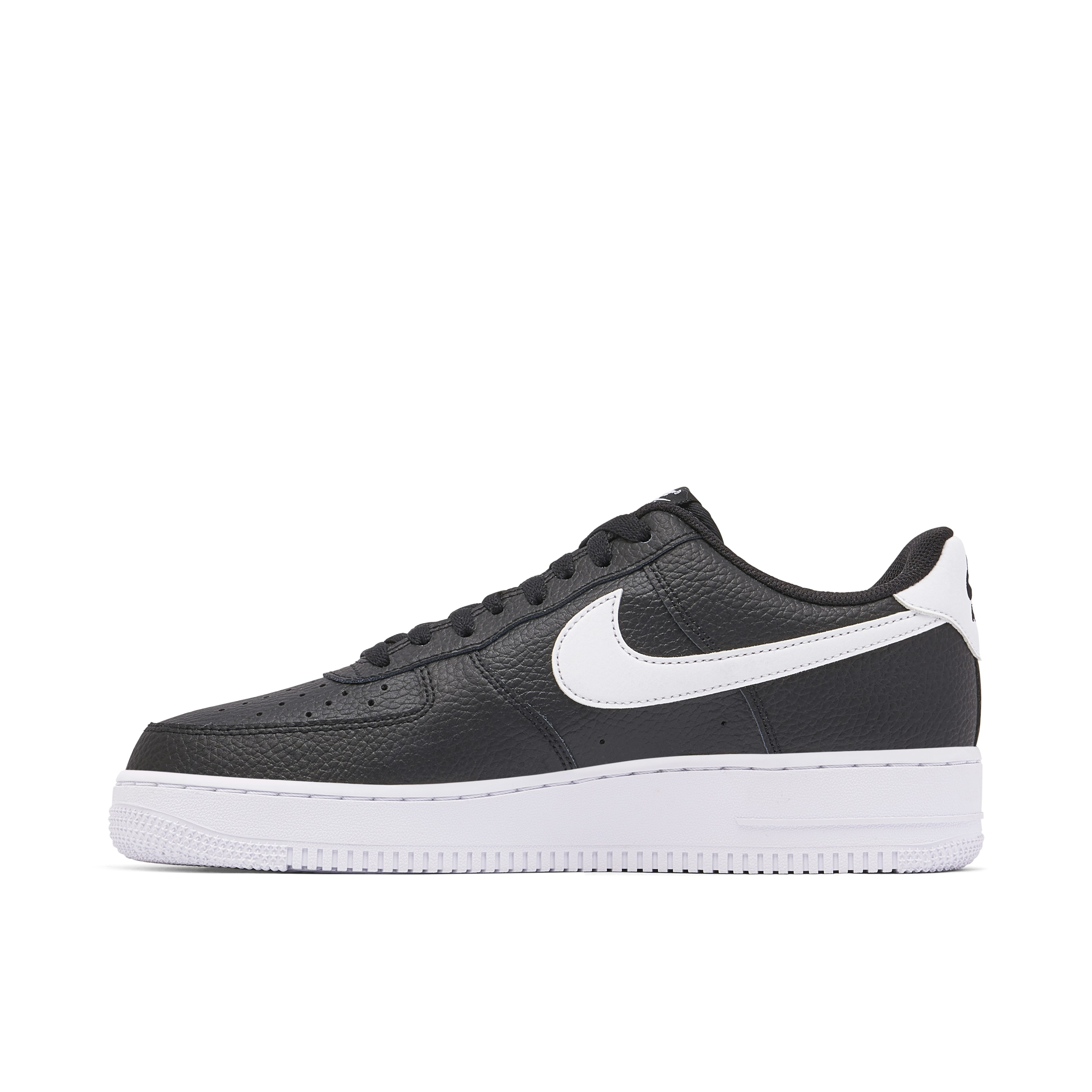 Nike Air Force 1 07 Low LX Black White