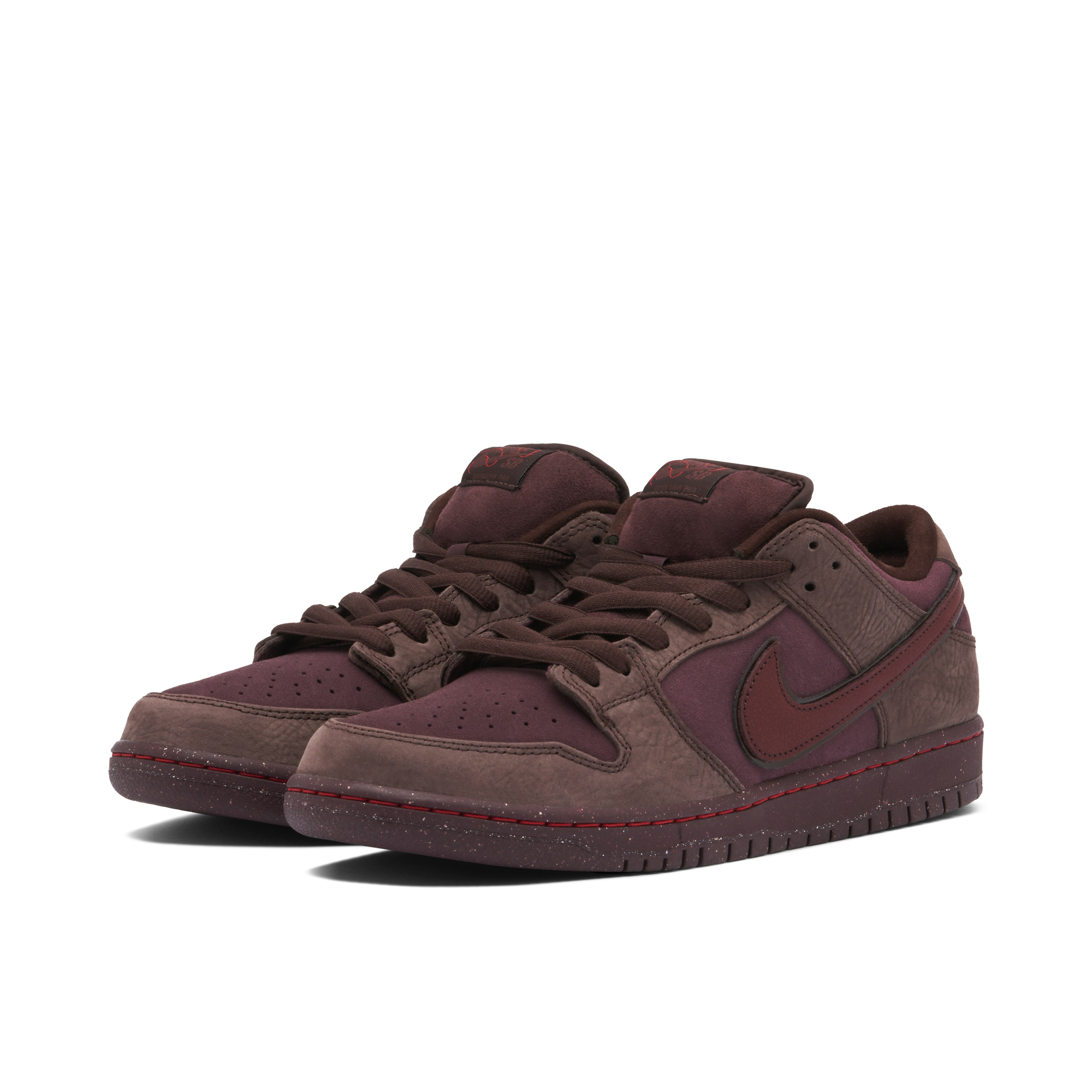 Nike SB Dunk Low City of Love Burgundy Crush