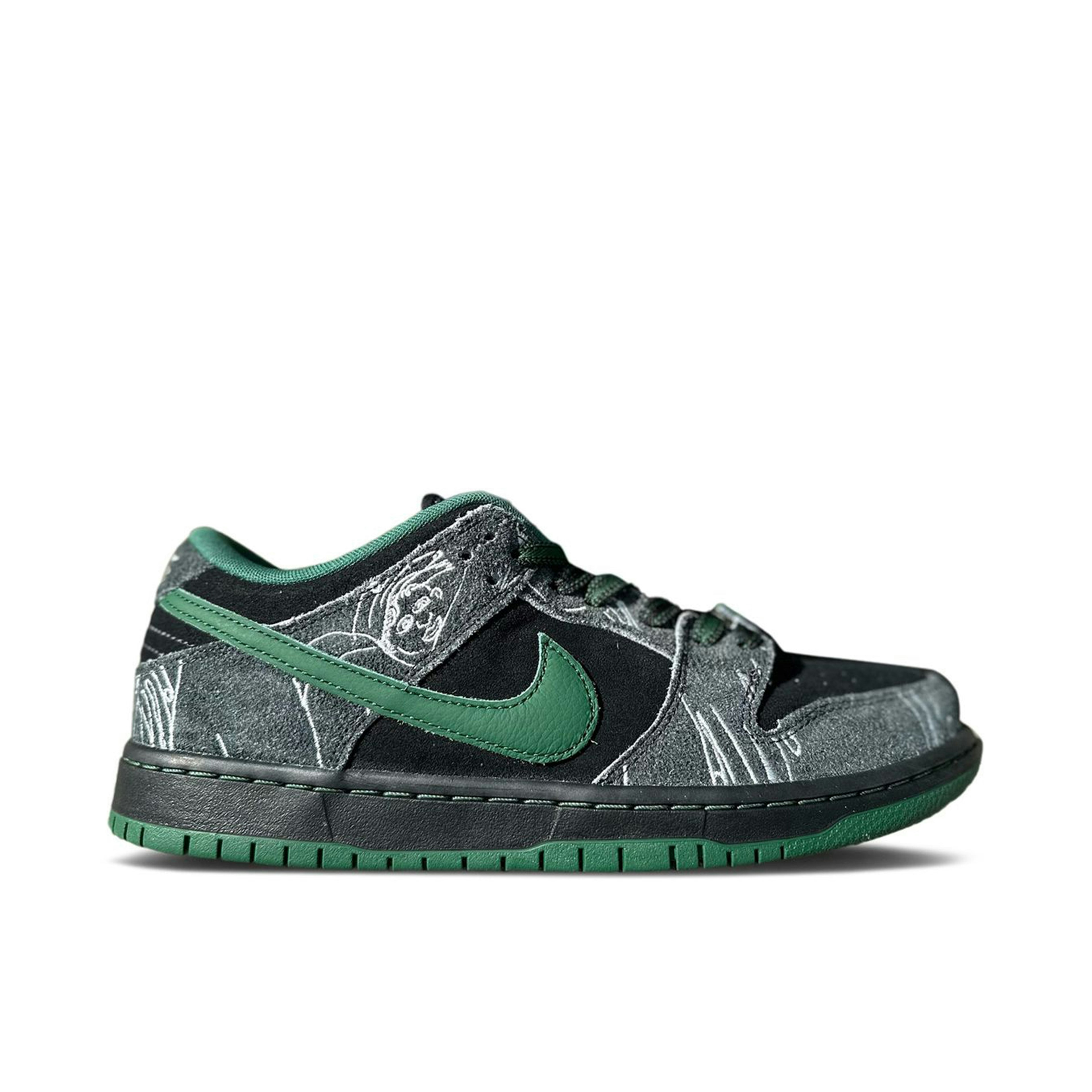 Nike SB Dunk Low There Skateboards