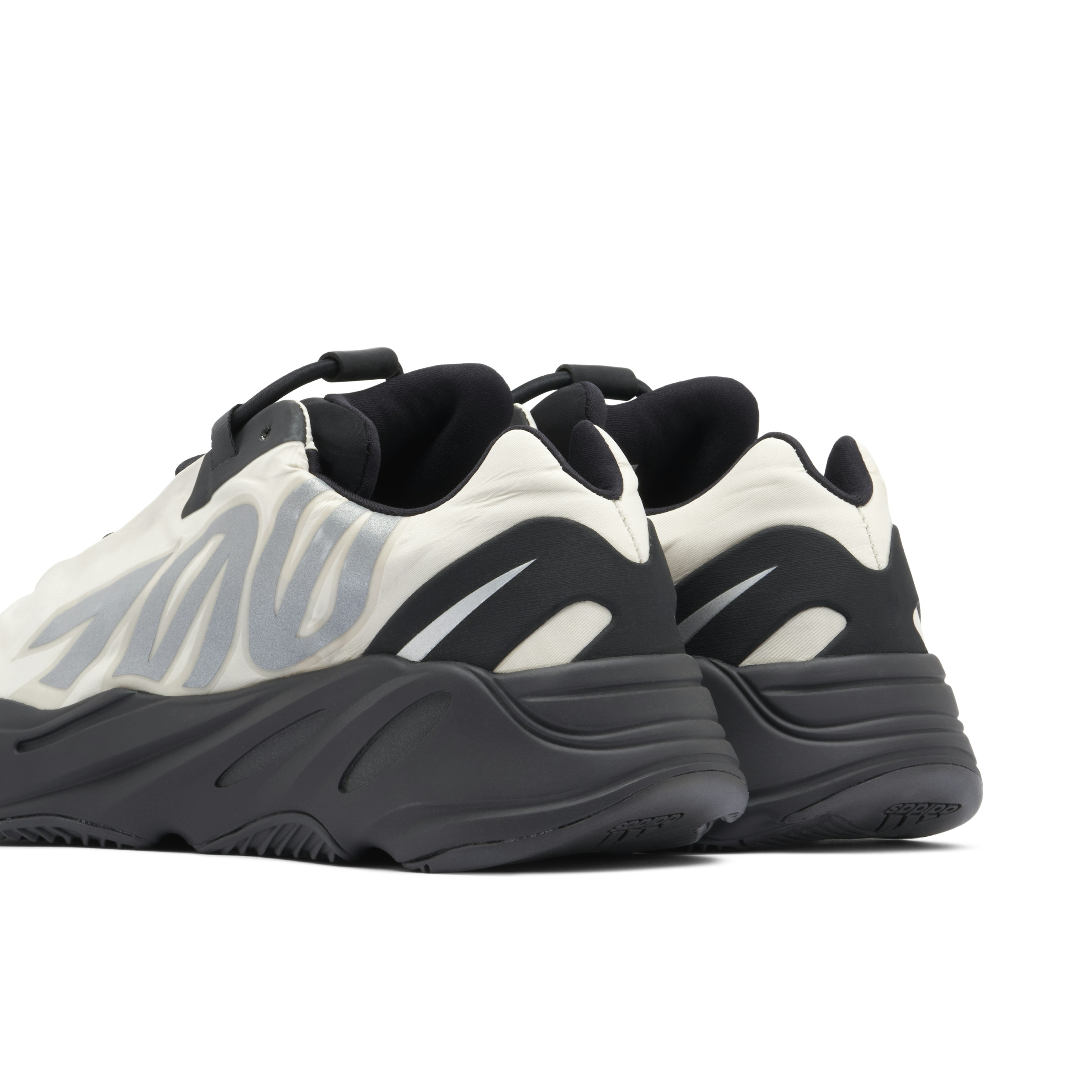 Yeezy 700 MNVN Bone
