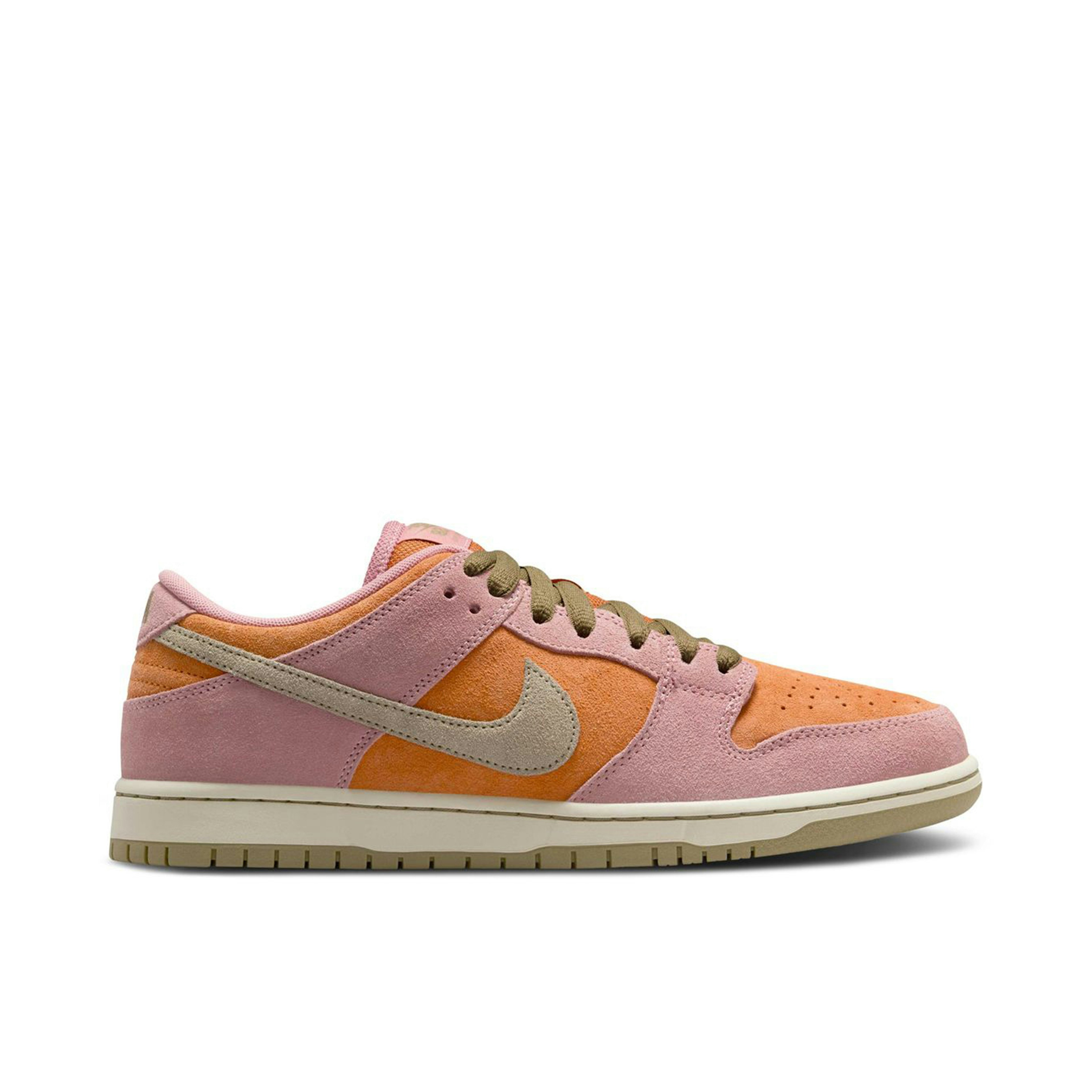 Nike SB Dunk Low Red Stardust