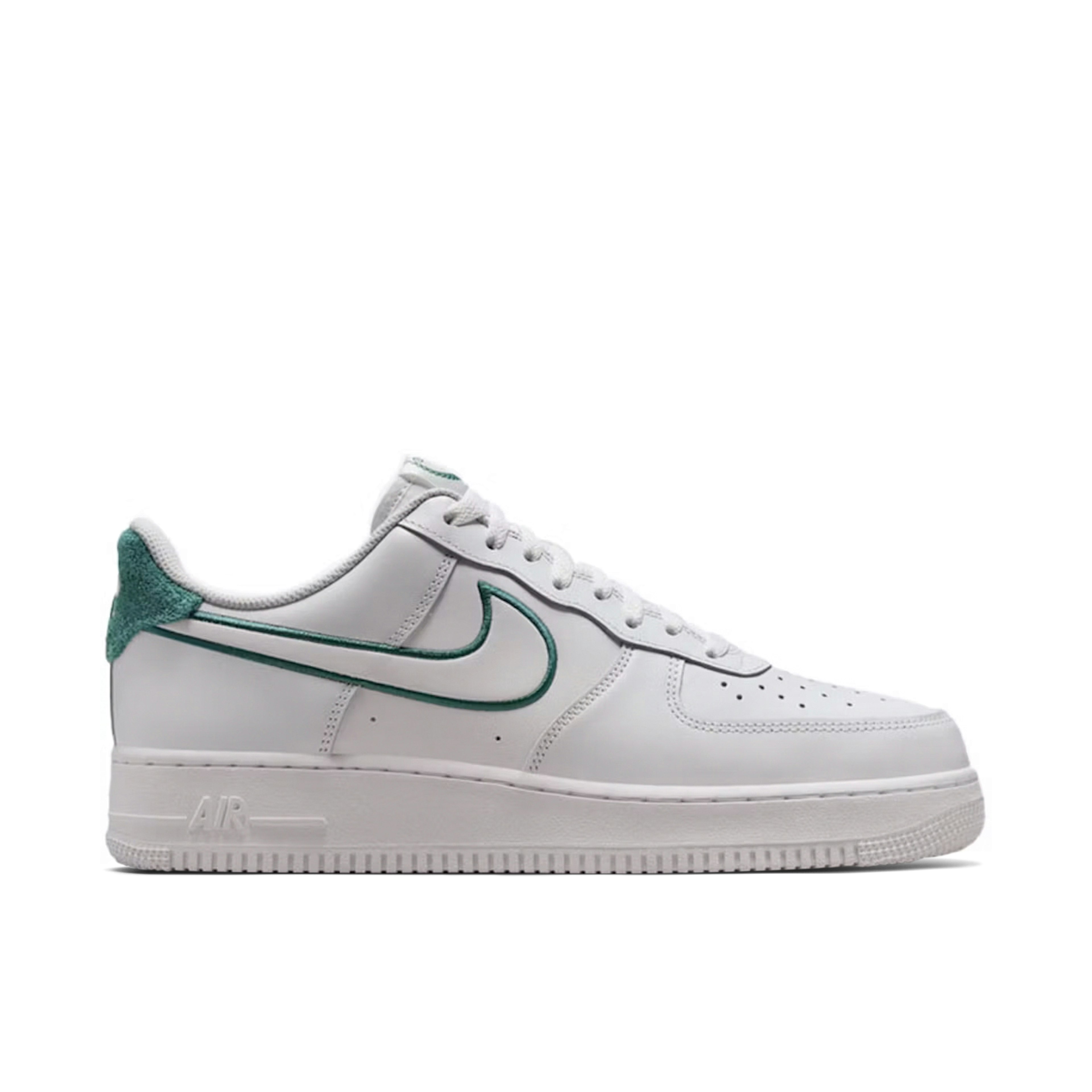 Nike Air Force 1 Low Resort and Sport