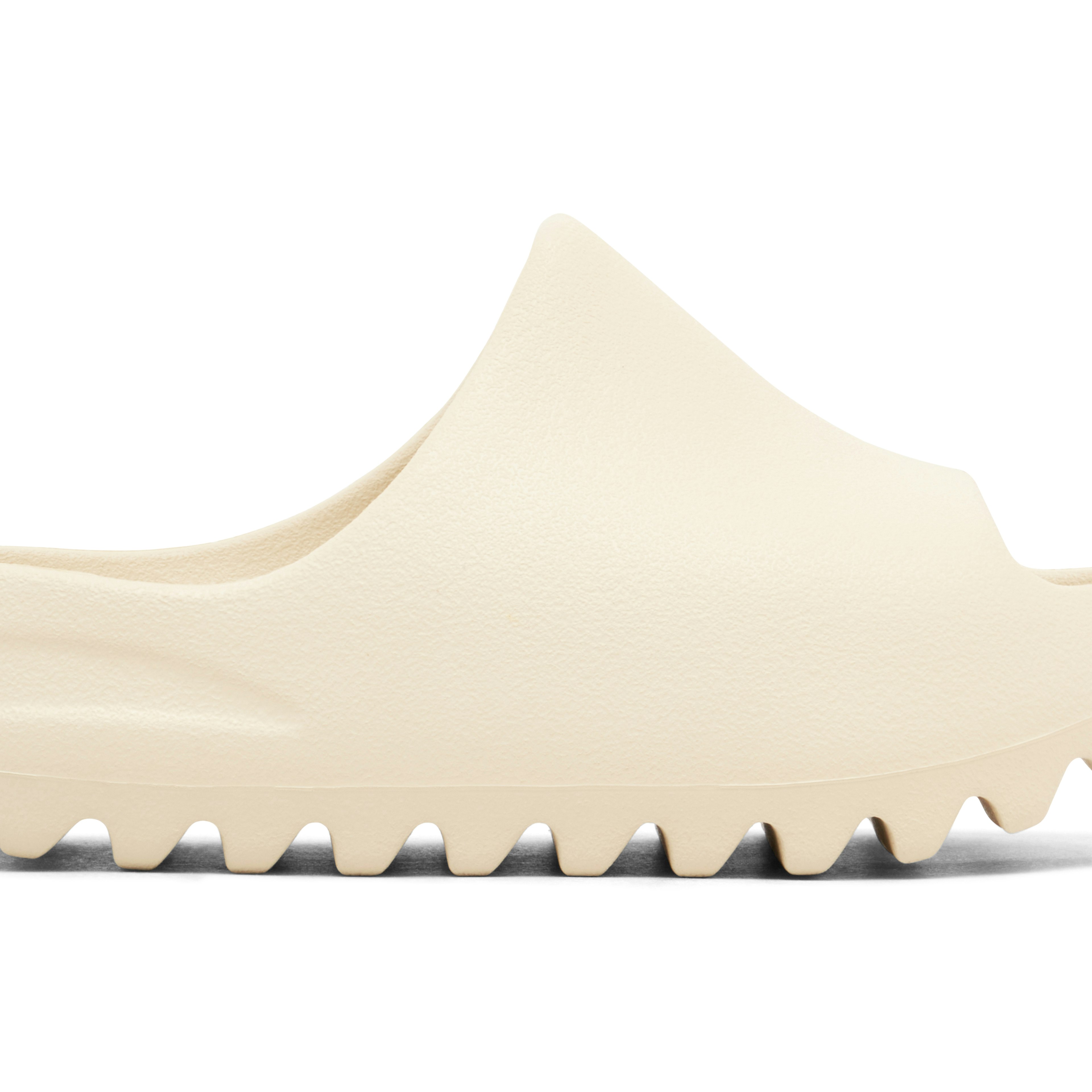 Yeezy Slides Bone Kids 2022