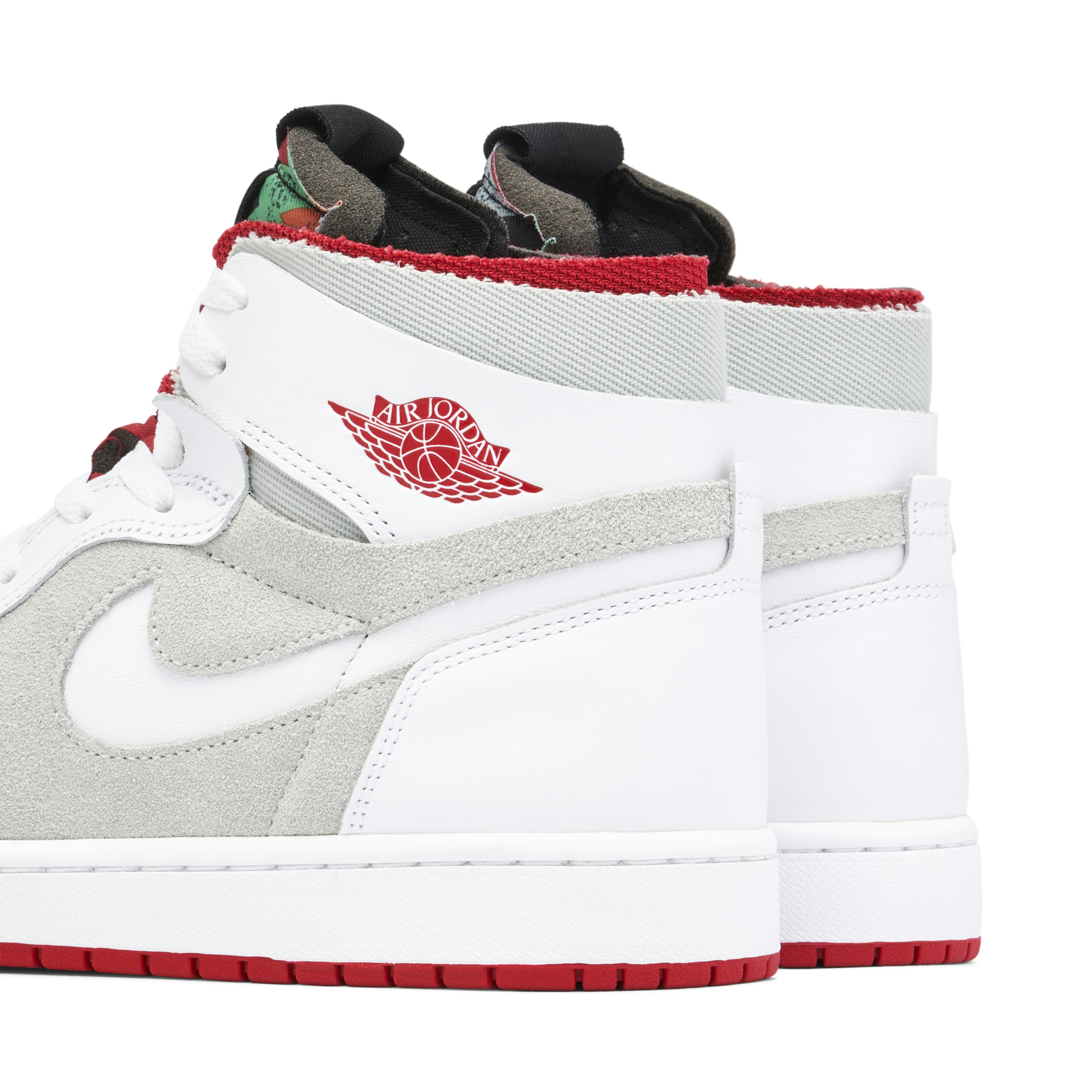 Air Jordan 1 High Zoom Air CMFT Hare