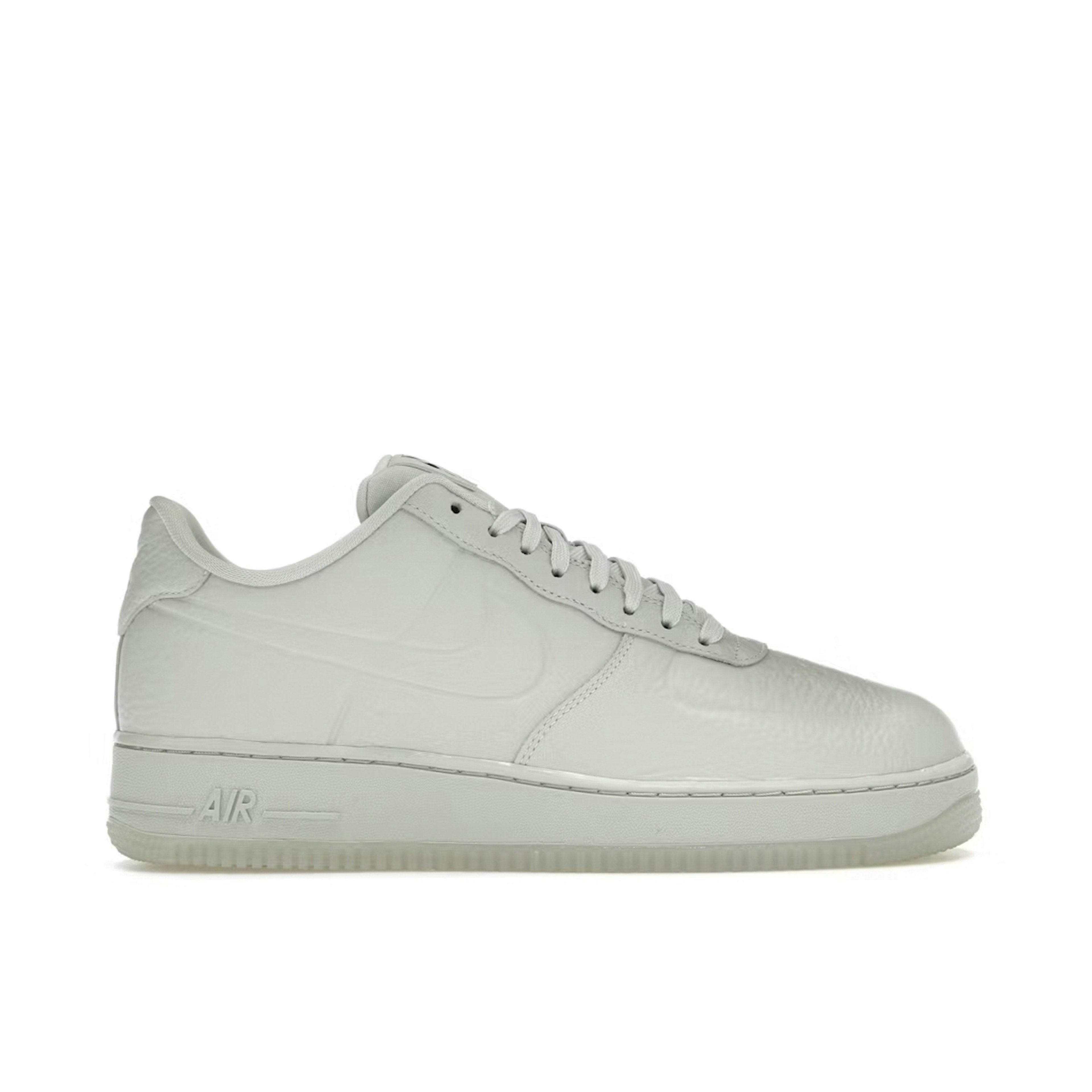 Nike Air Force 1 Low '07 Pro-Tech Waterproof Light