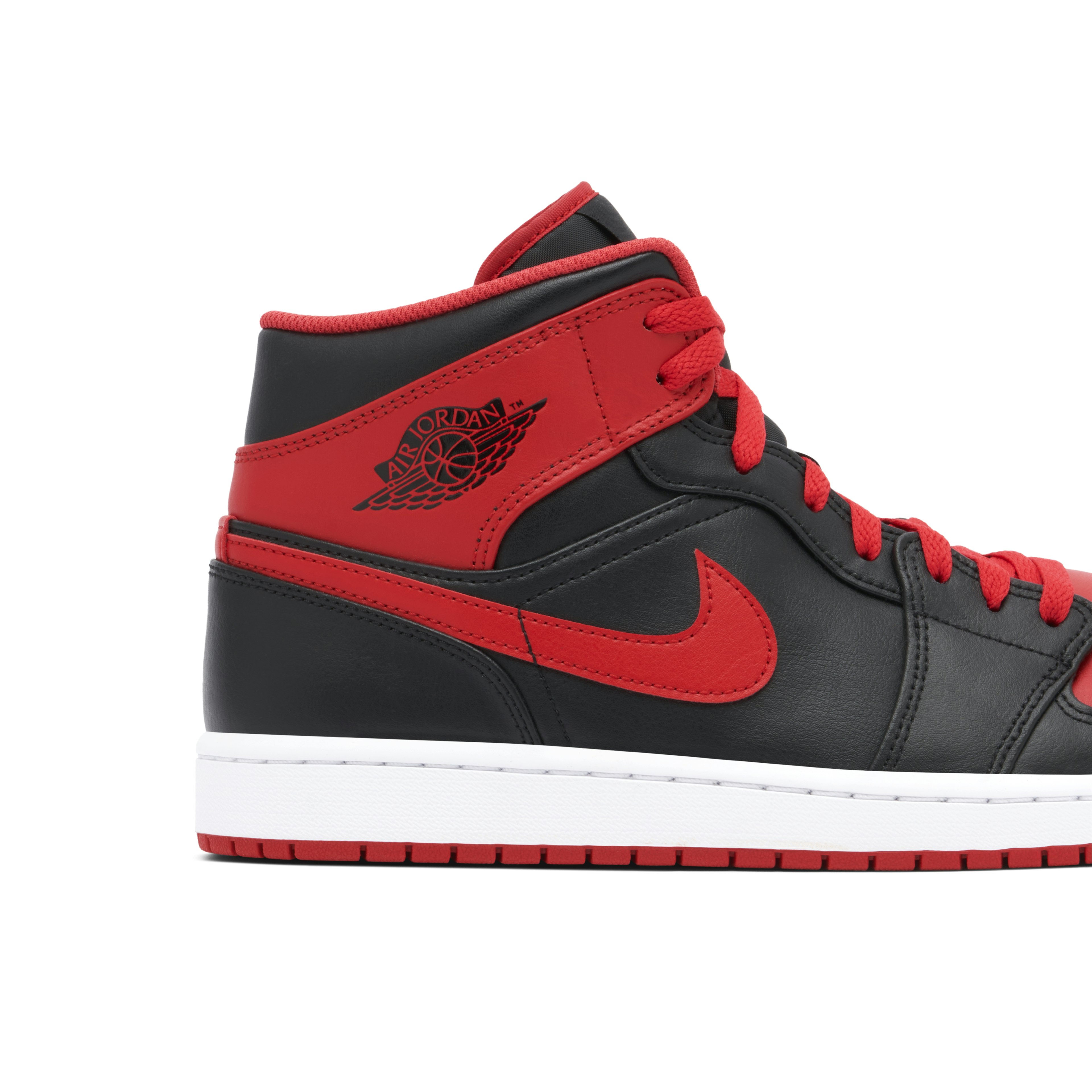 Air Jordan 1 Mid Alternate Bred