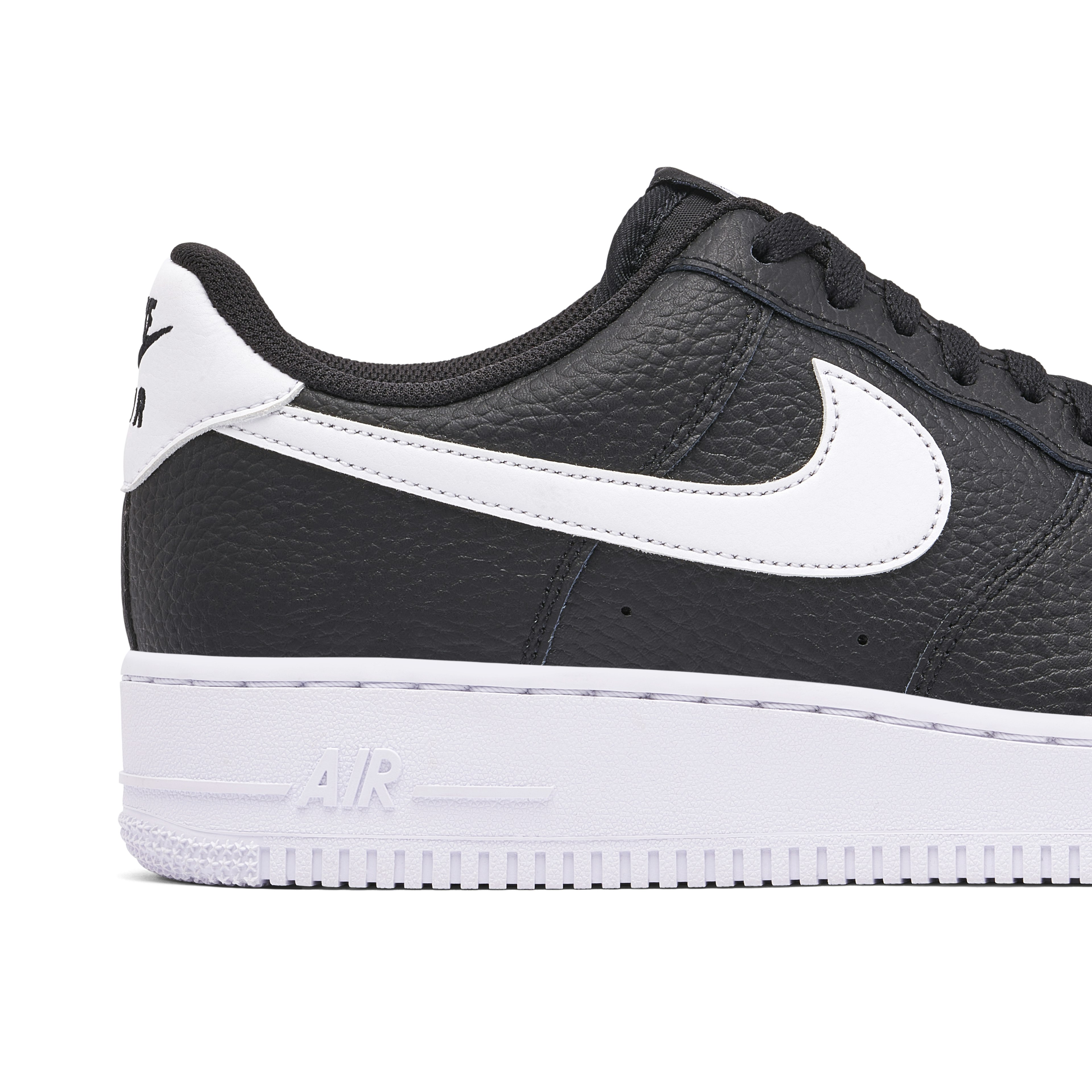 Nike Air Force 1 07 Low LX Black White