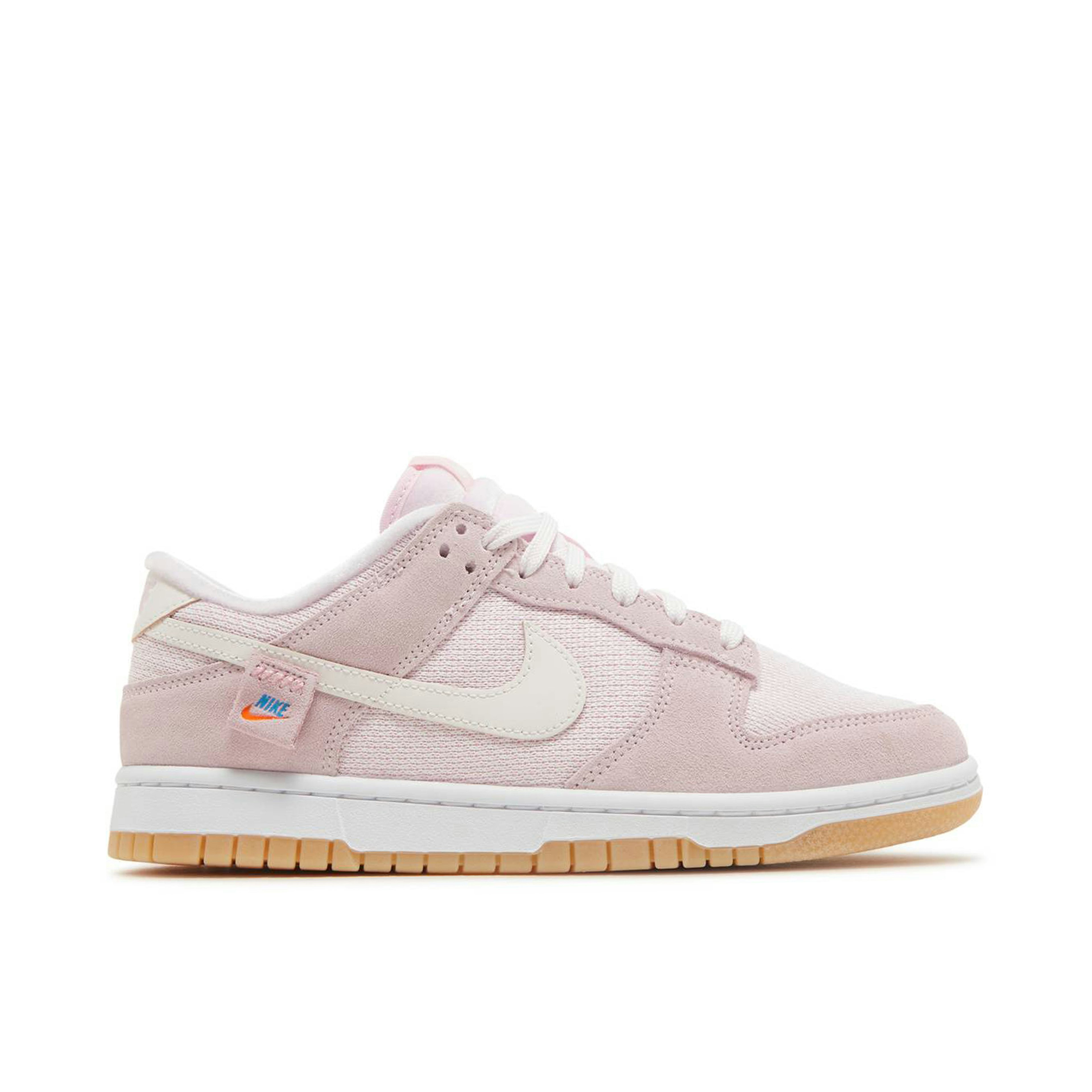 Nike Dunk Low Teddy Bear für Damen