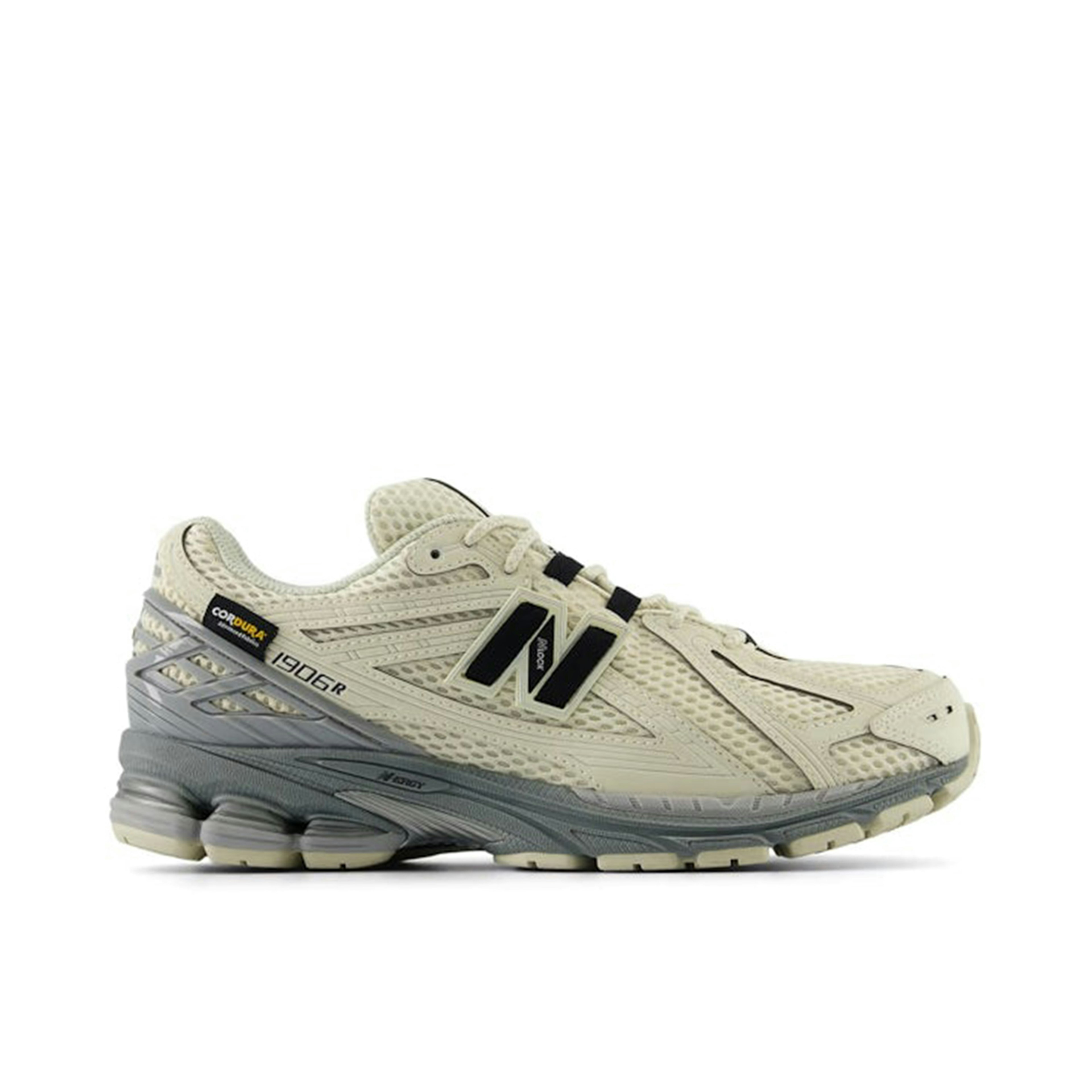 New Balance 1906R Cordura Tan Black