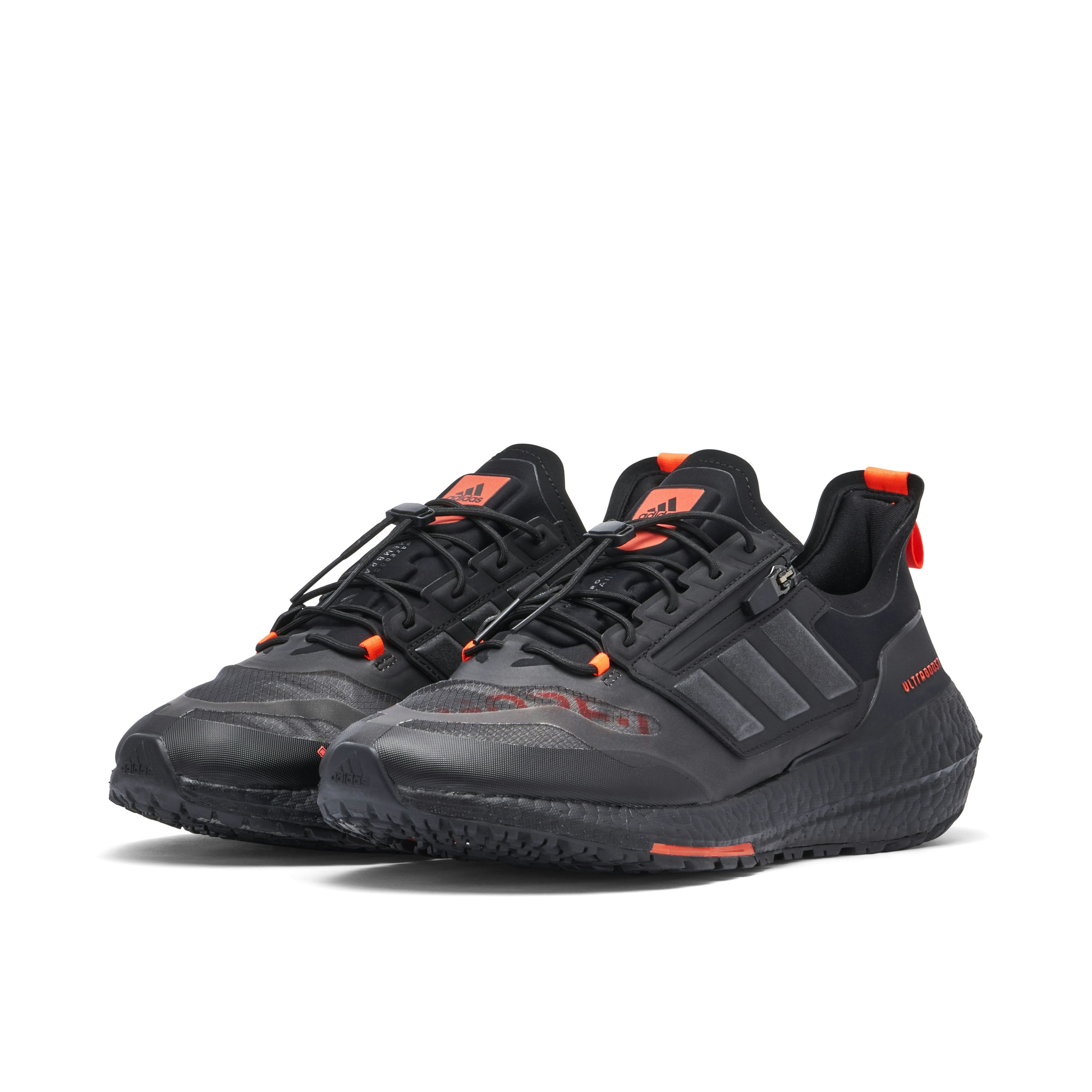 adidas UltraBoost 21 GORE-TEX Carbon Black