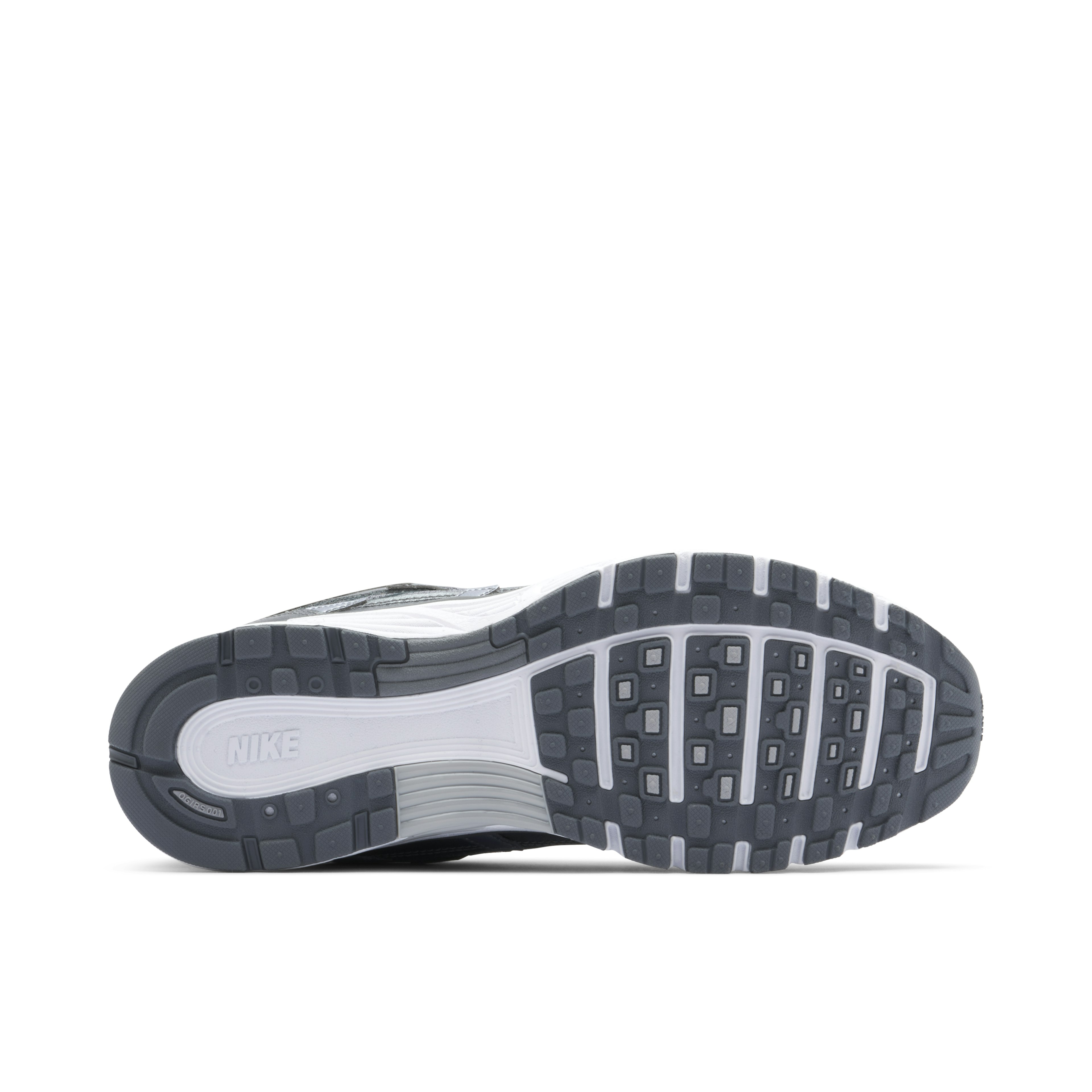 Nike P-6000 Metallic Cool Grey