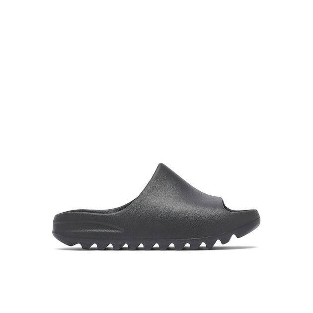 Yeezy Slide Onyx Kids HQ4115 Laced
