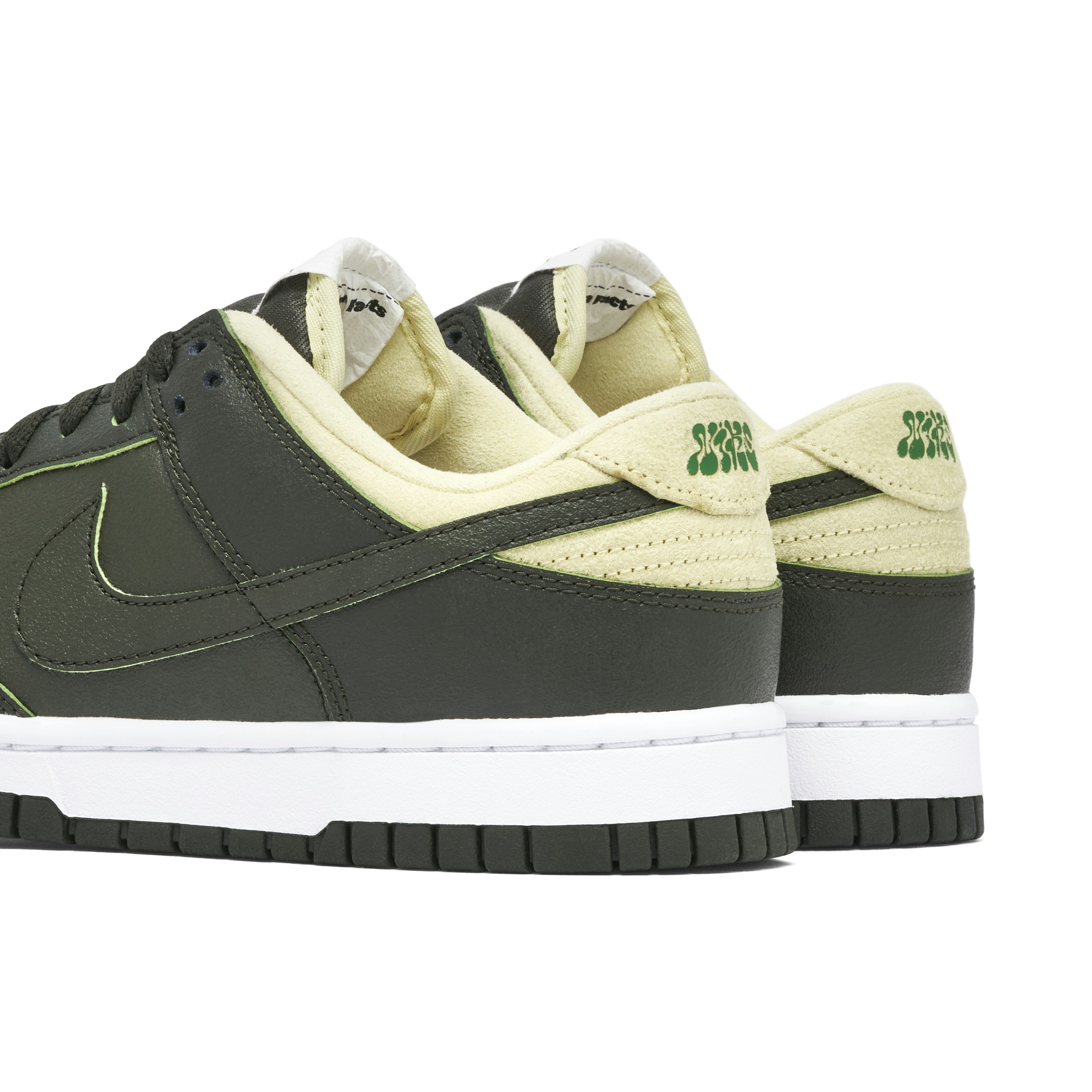 Nike Dunk Low Avocado Femme