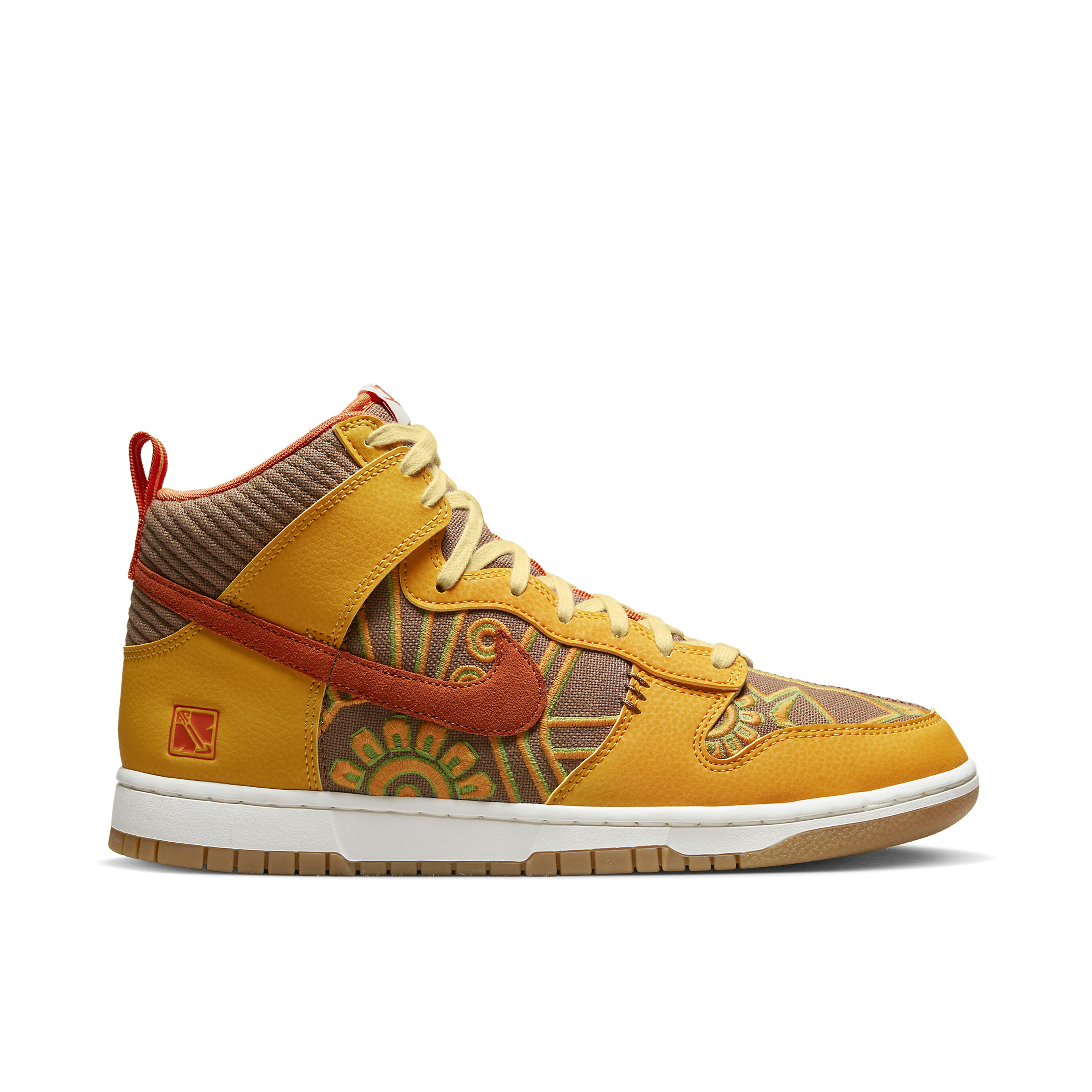 Nike Dunk High PRM Somos Familia