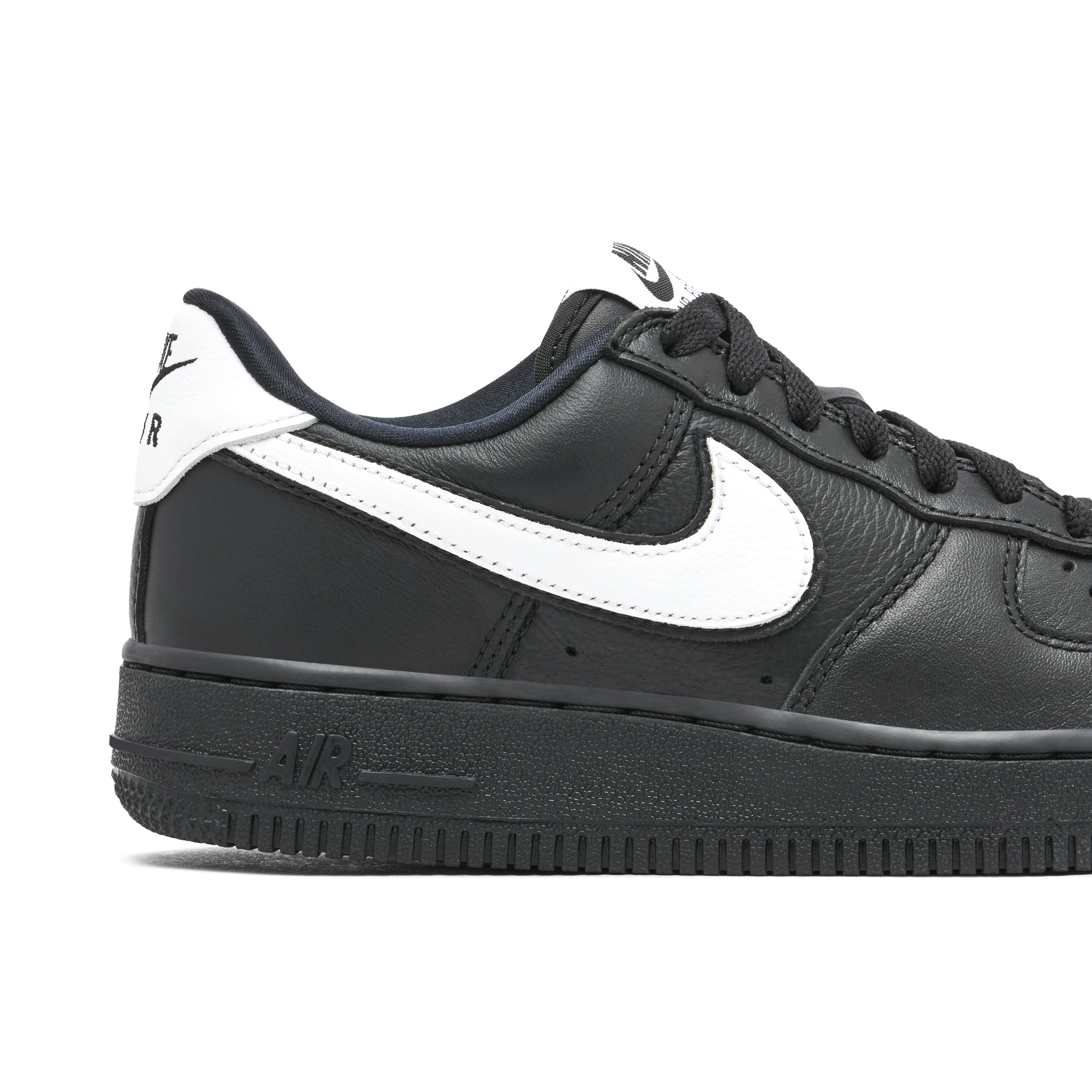 Nike Air Force 1 Low Retro Black White QS