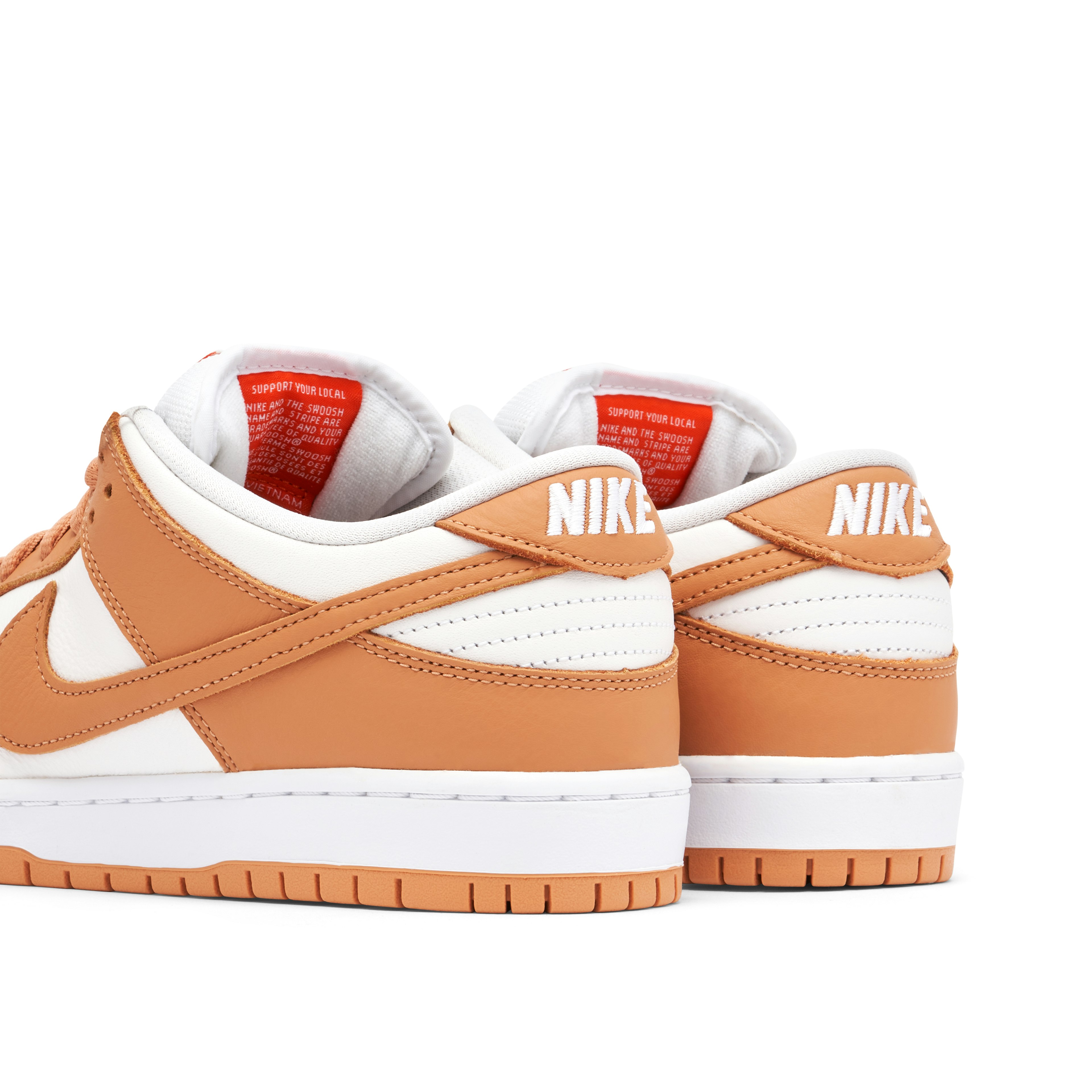 Nike SB Dunk Low Light Cognac
