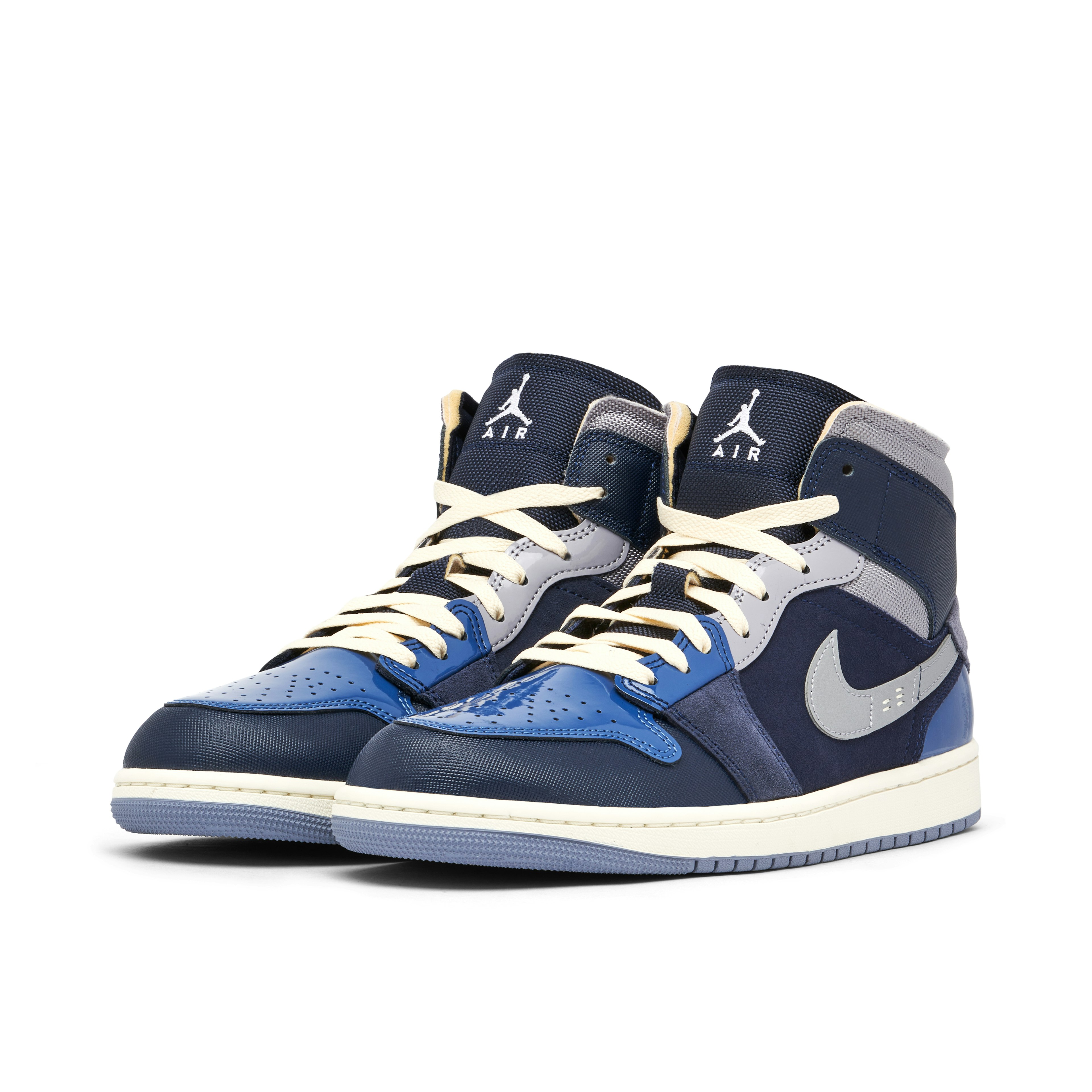 Air Jordan 1 Mid SE Obsidian